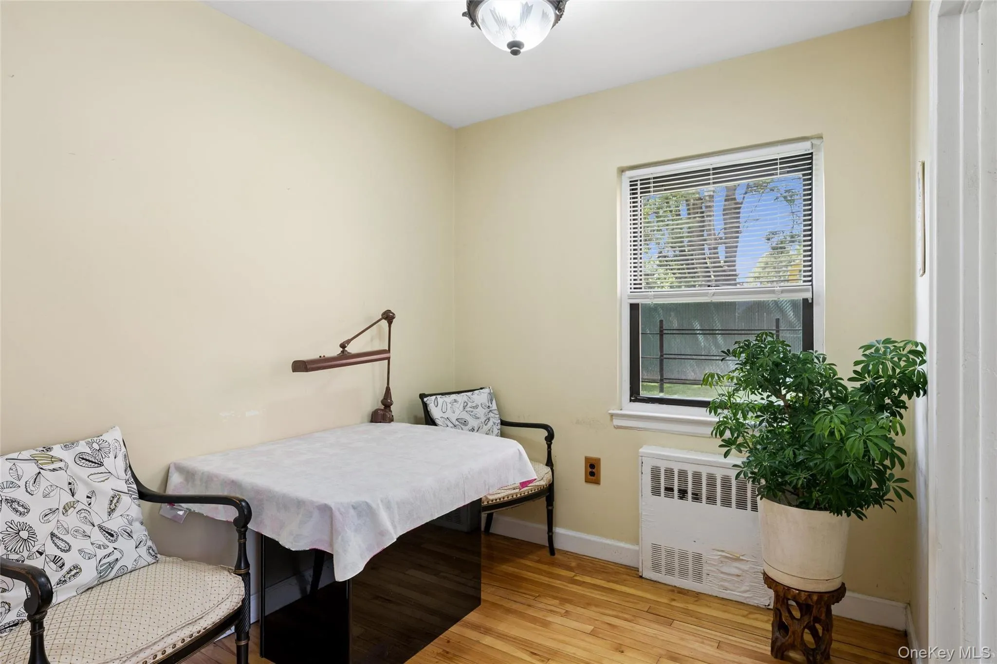 196-30 67th Avenue, New York, NY, 1 Bedroom Bedrooms, 4 Rooms Rooms,1 BathroomBathrooms,Residential,For Rent,67th,0,998634 196-30 67th Avenue, New York, NY, 1 Bedroom Bedrooms, 4 Rooms Rooms,1 BathroomBathrooms,Residential,For Rent,67th,0,998634