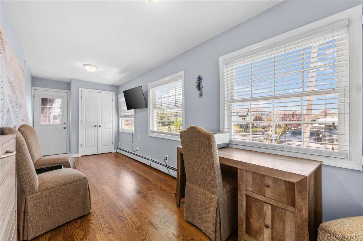 2968 Islip Court, Hempstead, NY, 5 Bedrooms Bedrooms, 10 Rooms Rooms,3 BathroomsBathrooms,Residential,For Rent,Islip,0,998636 2968 Islip Court, Hempstead, NY, 5 Bedrooms Bedrooms, 10 Rooms Rooms,3 BathroomsBathrooms,Residential,For Rent,Islip,0,998636