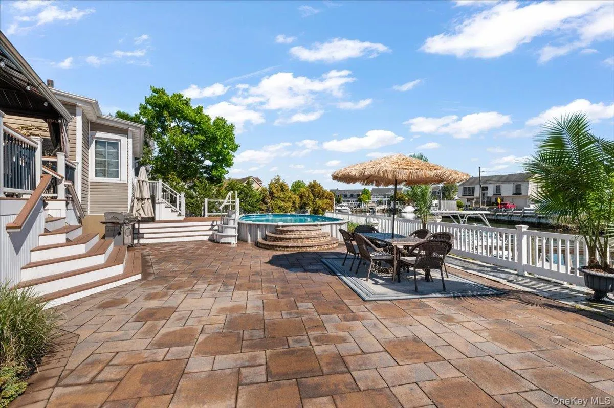 2968 Islip Court, Hempstead, NY, 5 Bedrooms Bedrooms, 10 Rooms Rooms,3 BathroomsBathrooms,Residential,For Rent,Islip,0,998636 2968 Islip Court, Hempstead, NY, 5 Bedrooms Bedrooms, 10 Rooms Rooms,3 BathroomsBathrooms,Residential,For Rent,Islip,0,998636