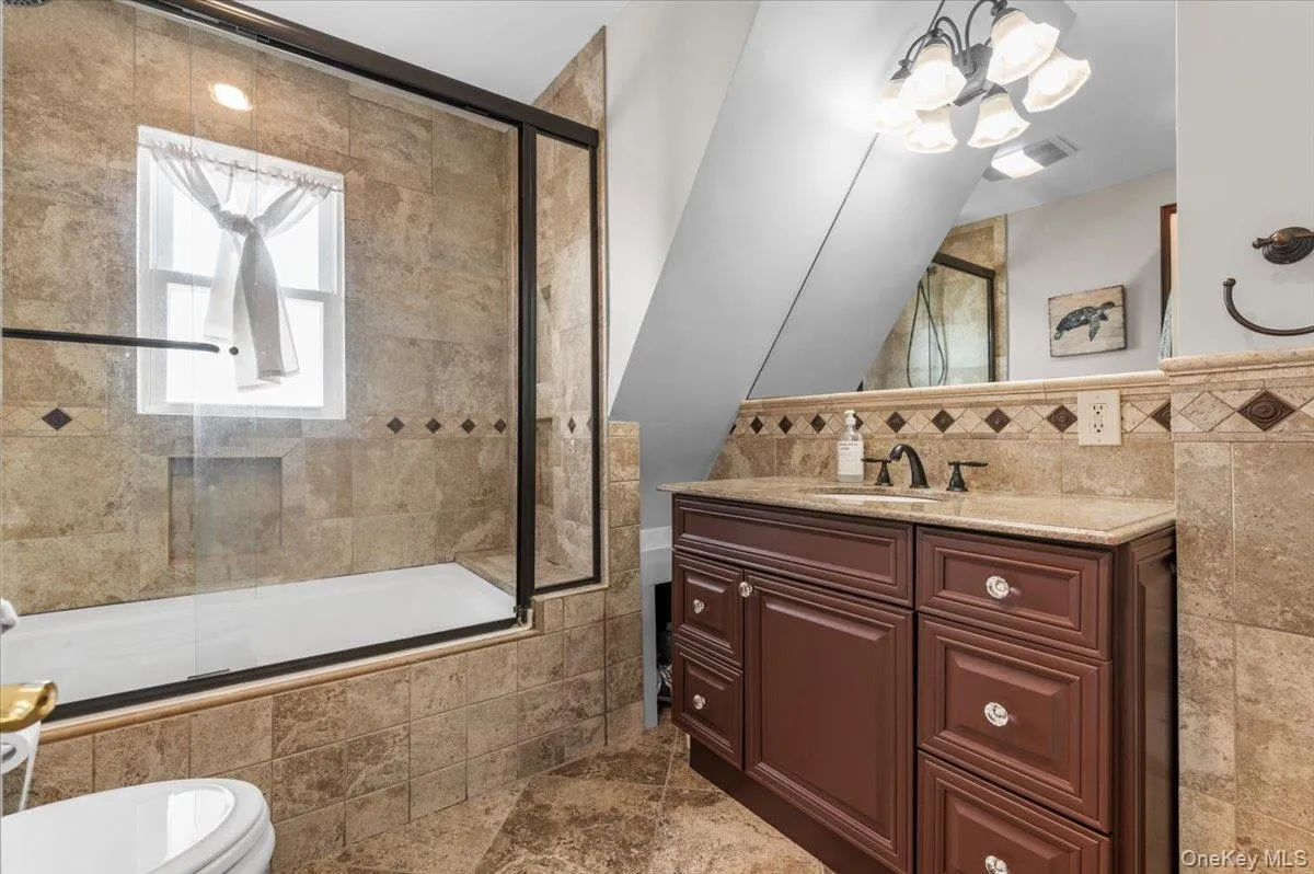 2968 Islip Court, Hempstead, NY, 5 Bedrooms Bedrooms, 10 Rooms Rooms,3 BathroomsBathrooms,Residential,For Rent,Islip,0,998636 2968 Islip Court, Hempstead, NY, 5 Bedrooms Bedrooms, 10 Rooms Rooms,3 BathroomsBathrooms,Residential,For Rent,Islip,0,998636
