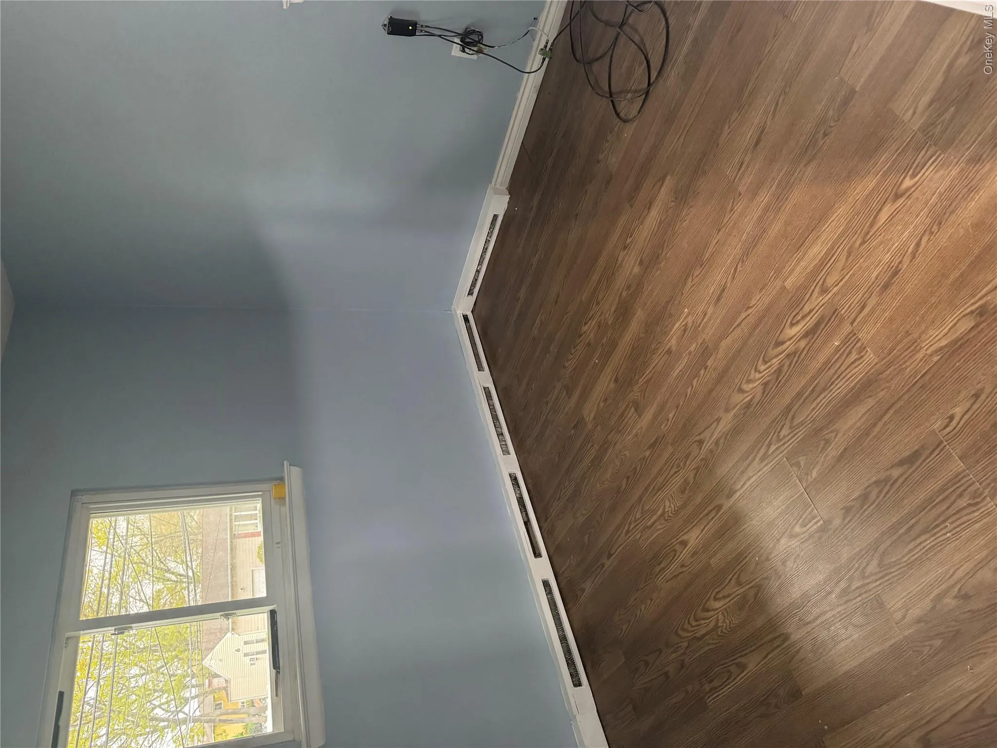 bedroom bedroom