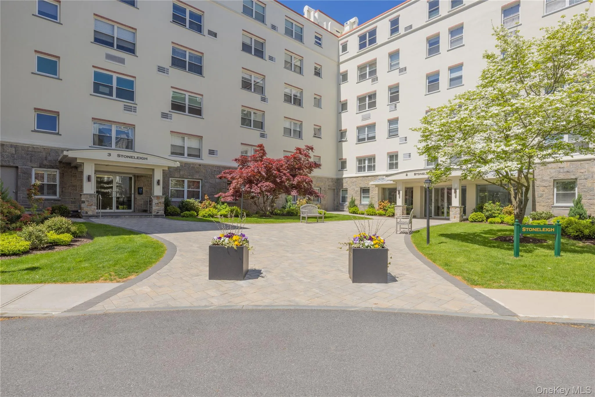 1 Stoneleigh, Eastchester, NY, 3 Bedrooms Bedrooms, 6 Rooms Rooms,2 BathroomsBathrooms,Residential,For Rent,Stoneleigh,0,998643 1 Stoneleigh, Eastchester, NY, 3 Bedrooms Bedrooms, 6 Rooms Rooms,2 BathroomsBathrooms,Residential,For Rent,Stoneleigh,0,998643