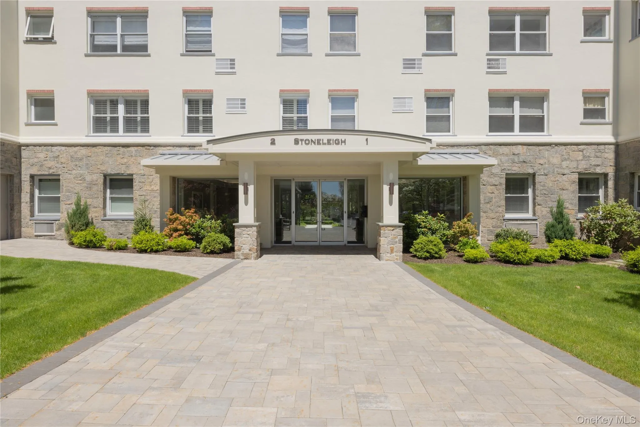 1 Stoneleigh, Eastchester, NY, 3 Bedrooms Bedrooms, 6 Rooms Rooms,2 BathroomsBathrooms,Residential,For Rent,Stoneleigh,0,998643 1 Stoneleigh, Eastchester, NY, 3 Bedrooms Bedrooms, 6 Rooms Rooms,2 BathroomsBathrooms,Residential,For Rent,Stoneleigh,0,998643