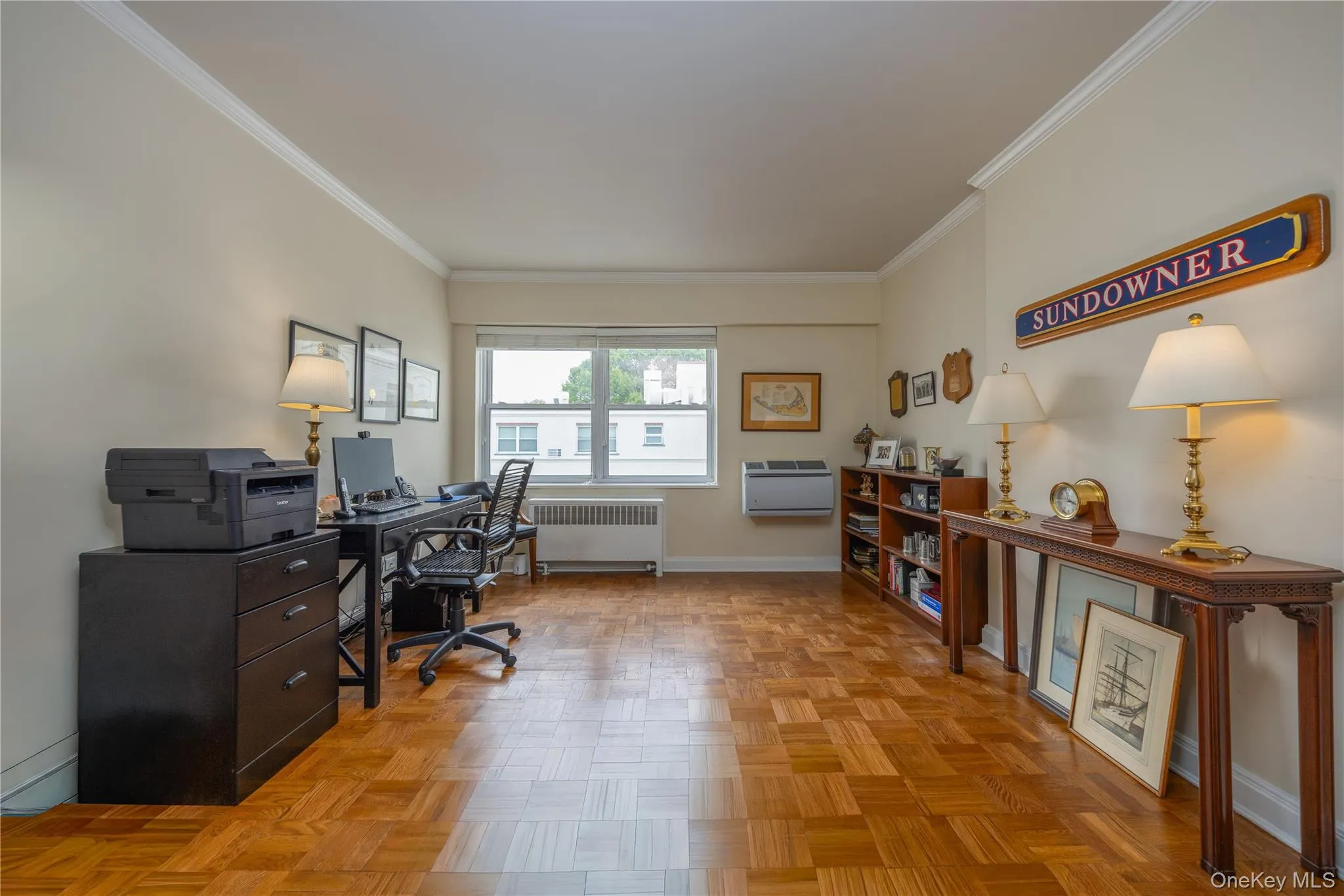 2nd bedroom/office 2nd bedroom/office