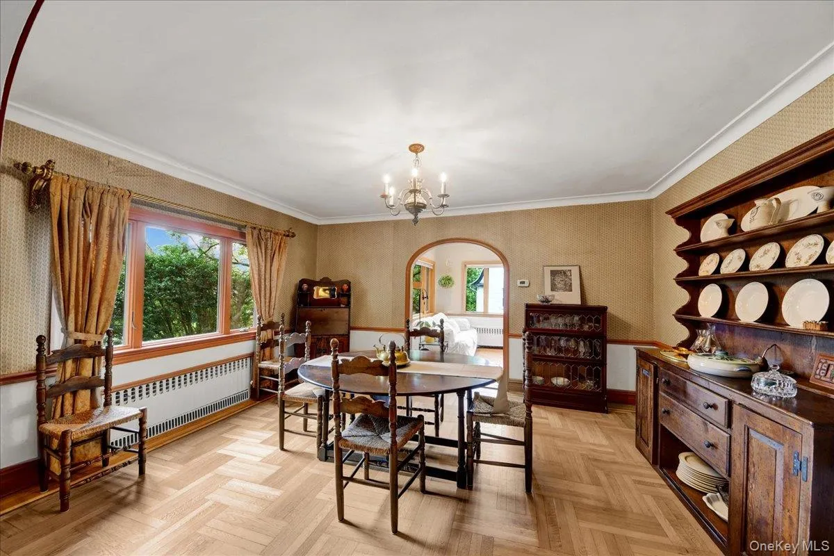 184 Commonwealth Avenue, Mount Vernon, NY, 4 Bedrooms Bedrooms, 9 Rooms Rooms,3 BathroomsBathrooms,Residential,For Rent,Commonwealth,0,998647 184 Commonwealth Avenue, Mount Vernon, NY, 4 Bedrooms Bedrooms, 9 Rooms Rooms,3 BathroomsBathrooms,Residential,For Rent,Commonwealth,0,998647
