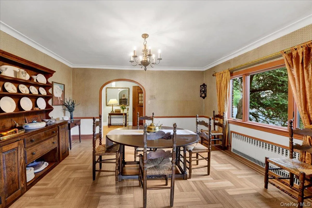 184 Commonwealth Avenue, Mount Vernon, NY, 4 Bedrooms Bedrooms, 9 Rooms Rooms,3 BathroomsBathrooms,Residential,For Rent,Commonwealth,0,998647 184 Commonwealth Avenue, Mount Vernon, NY, 4 Bedrooms Bedrooms, 9 Rooms Rooms,3 BathroomsBathrooms,Residential,For Rent,Commonwealth,0,998647