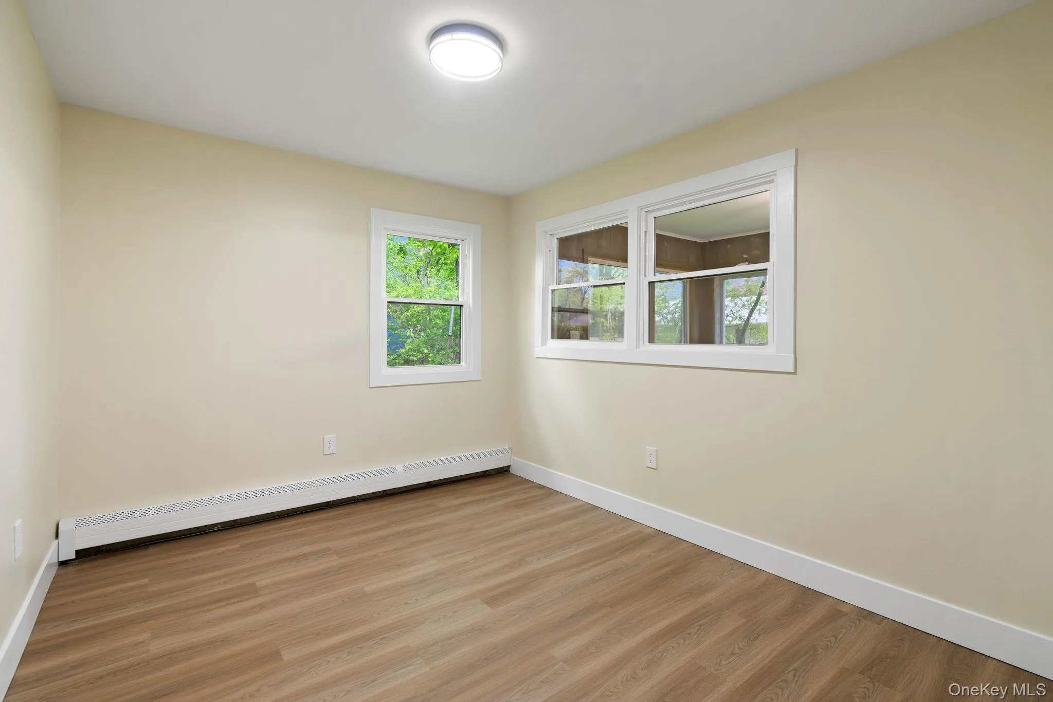 20 Park Circle Drive, Wallkill, NY, 4 Bedrooms Bedrooms, 9 Rooms Rooms,2 BathroomsBathrooms,Residential Sale,For Rent,Park Circle,0,998648 20 Park Circle Drive, Wallkill, NY, 4 Bedrooms Bedrooms, 9 Rooms Rooms,2 BathroomsBathrooms,Residential Sale,For Rent,Park Circle,0,998648