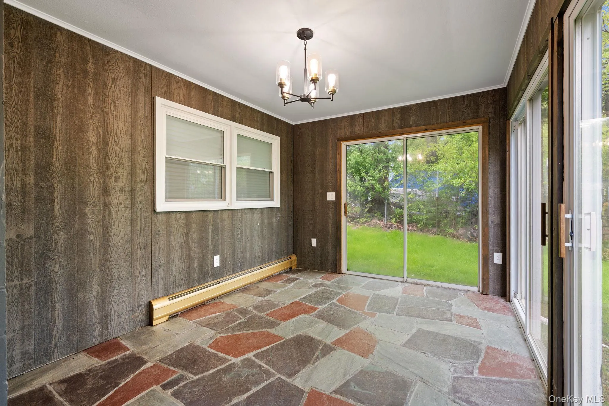 20 Park Circle Drive, Wallkill, NY, 4 Bedrooms Bedrooms, 9 Rooms Rooms,2 BathroomsBathrooms,Residential Sale,For Rent,Park Circle,0,998648 20 Park Circle Drive, Wallkill, NY, 4 Bedrooms Bedrooms, 9 Rooms Rooms,2 BathroomsBathrooms,Residential Sale,For Rent,Park Circle,0,998648