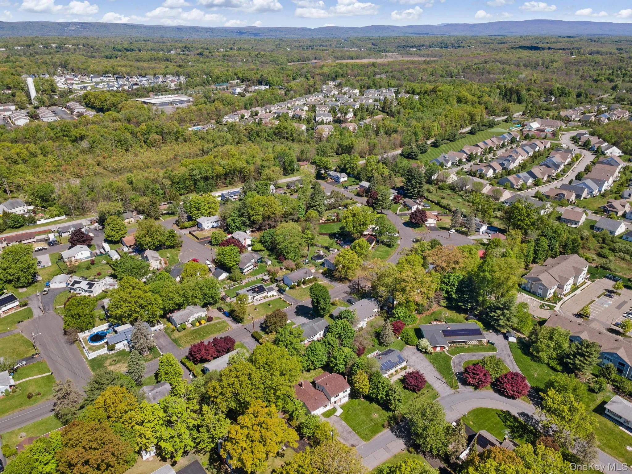 20 Park Circle Drive, Wallkill, NY, 4 Bedrooms Bedrooms, 9 Rooms Rooms,2 BathroomsBathrooms,Residential Sale,For Rent,Park Circle,0,998648 20 Park Circle Drive, Wallkill, NY, 4 Bedrooms Bedrooms, 9 Rooms Rooms,2 BathroomsBathrooms,Residential Sale,For Rent,Park Circle,0,998648