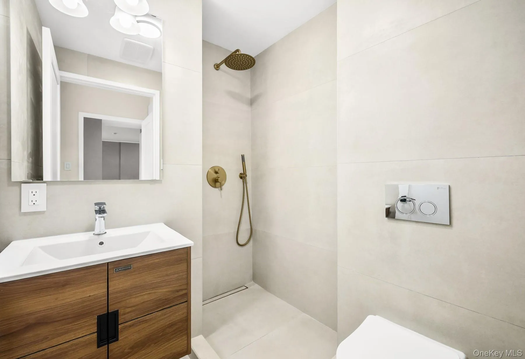 537 Brooklyn Avenue, New York, NY, 2 Bedrooms Bedrooms, 3 Rooms Rooms,2 BathroomsBathrooms,Residential Sale,For Rent,Brooklyn,0,998649 537 Brooklyn Avenue, New York, NY, 2 Bedrooms Bedrooms, 3 Rooms Rooms,2 BathroomsBathrooms,Residential Sale,For Rent,Brooklyn,0,998649