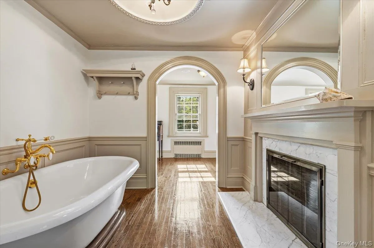 4 Roads End, Oyster Bay, NY, 4 Bedrooms Bedrooms, 14 Rooms Rooms,3 BathroomsBathrooms,Residential,For Rent,Roads End,0,998655 4 Roads End, Oyster Bay, NY, 4 Bedrooms Bedrooms, 14 Rooms Rooms,3 BathroomsBathrooms,Residential,For Rent,Roads End,0,998655
