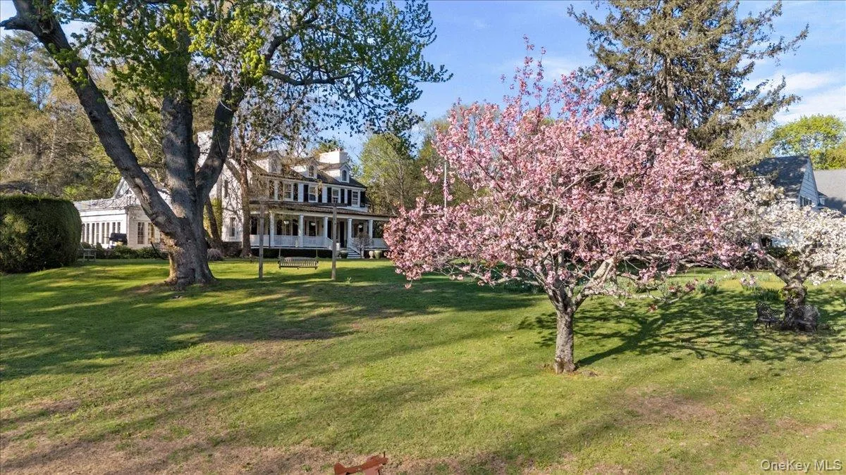 4 Roads End, Oyster Bay, NY, 4 Bedrooms Bedrooms, 14 Rooms Rooms,3 BathroomsBathrooms,Residential,For Rent,Roads End,0,998655 4 Roads End, Oyster Bay, NY, 4 Bedrooms Bedrooms, 14 Rooms Rooms,3 BathroomsBathrooms,Residential,For Rent,Roads End,0,998655