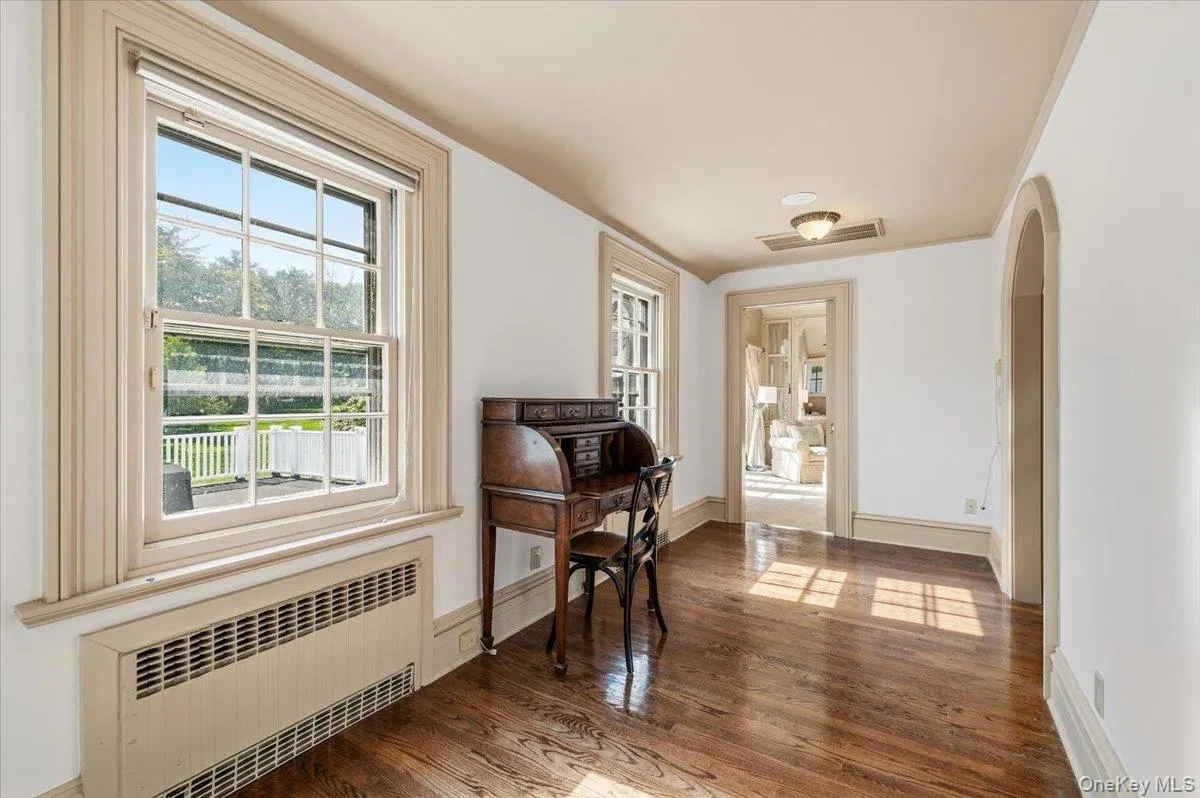 4 Roads End, Oyster Bay, NY, 4 Bedrooms Bedrooms, 14 Rooms Rooms,3 BathroomsBathrooms,Residential,For Rent,Roads End,0,998655 4 Roads End, Oyster Bay, NY, 4 Bedrooms Bedrooms, 14 Rooms Rooms,3 BathroomsBathrooms,Residential,For Rent,Roads End,0,998655