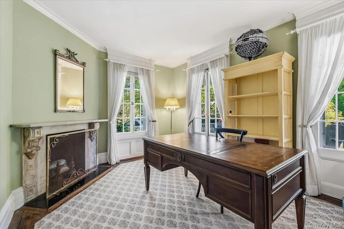 4 Roads End, Oyster Bay, NY, 4 Bedrooms Bedrooms, 14 Rooms Rooms,3 BathroomsBathrooms,Residential,For Rent,Roads End,0,998655 4 Roads End, Oyster Bay, NY, 4 Bedrooms Bedrooms, 14 Rooms Rooms,3 BathroomsBathrooms,Residential,For Rent,Roads End,0,998655