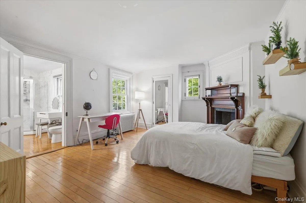 4 Roads End, Oyster Bay, NY, 4 Bedrooms Bedrooms, 14 Rooms Rooms,3 BathroomsBathrooms,Residential,For Rent,Roads End,0,998655 4 Roads End, Oyster Bay, NY, 4 Bedrooms Bedrooms, 14 Rooms Rooms,3 BathroomsBathrooms,Residential,For Rent,Roads End,0,998655
