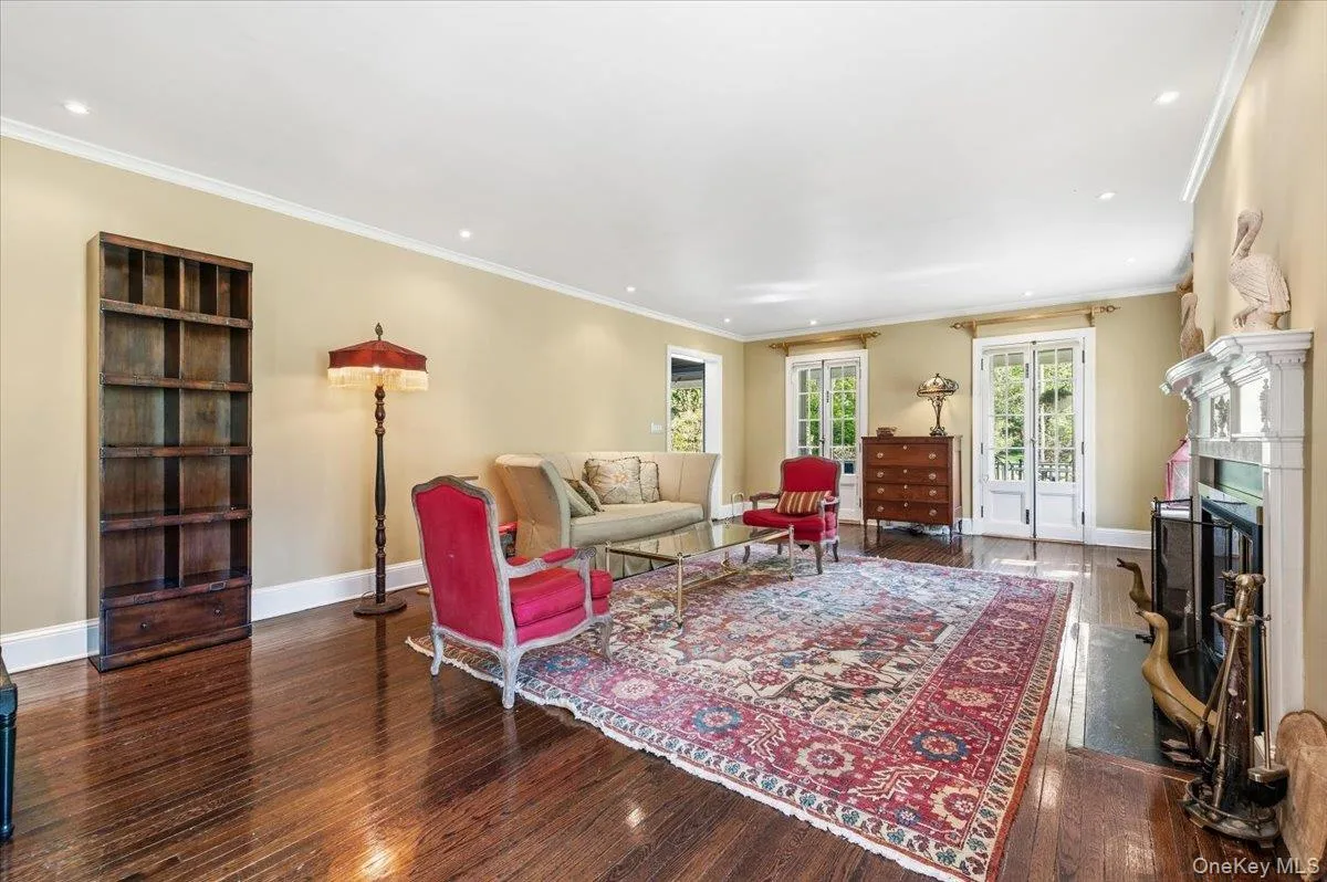 4 Roads End, Oyster Bay, NY, 4 Bedrooms Bedrooms, 14 Rooms Rooms,3 BathroomsBathrooms,Residential,For Rent,Roads End,0,998655 4 Roads End, Oyster Bay, NY, 4 Bedrooms Bedrooms, 14 Rooms Rooms,3 BathroomsBathrooms,Residential,For Rent,Roads End,0,998655