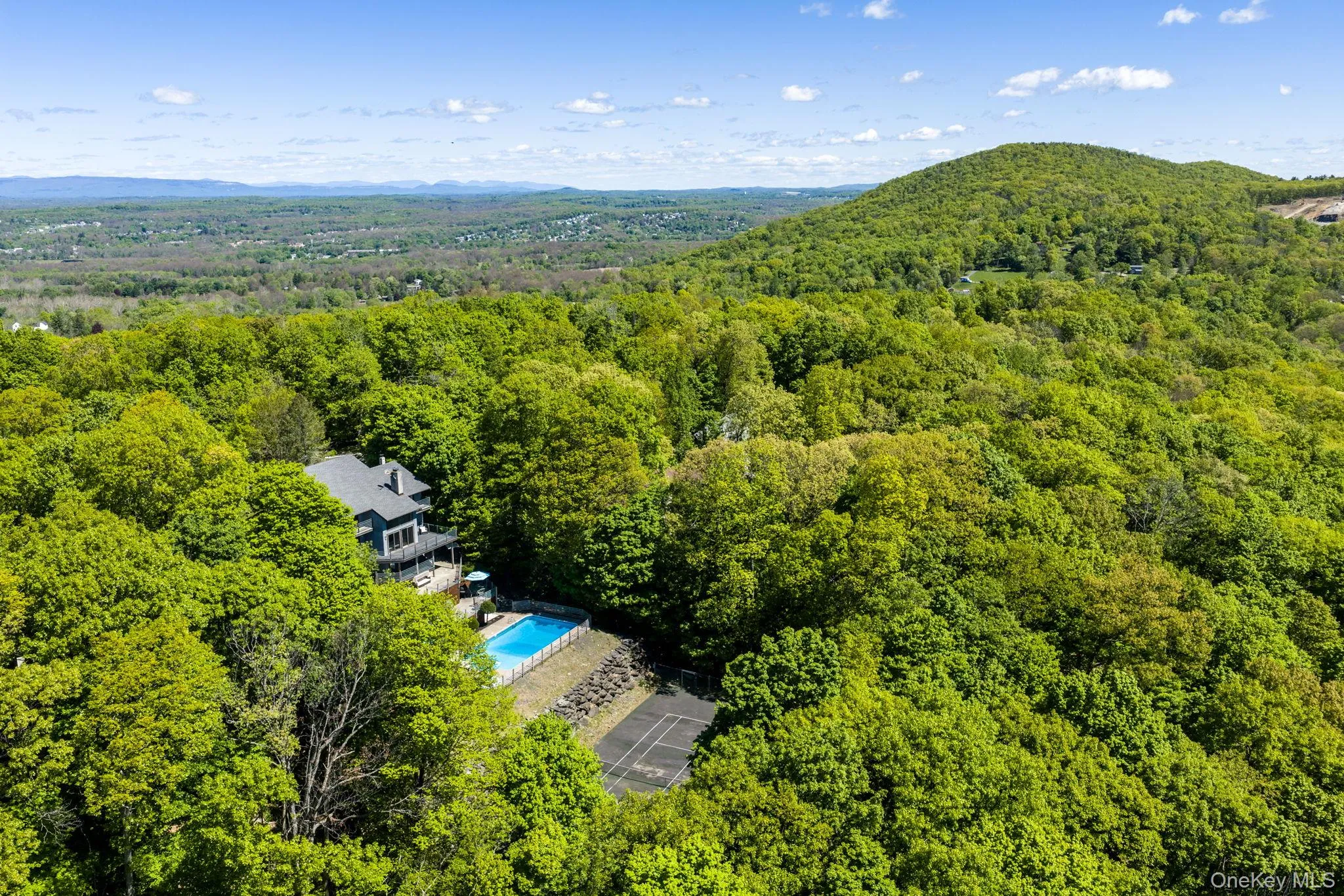 26 Mandy Lane, Blooming Grove, NY, 4 Bedrooms Bedrooms, 11 Rooms Rooms,3 BathroomsBathrooms,Residential,For Rent,Mandy,0,998657 26 Mandy Lane, Blooming Grove, NY, 4 Bedrooms Bedrooms, 11 Rooms Rooms,3 BathroomsBathrooms,Residential,For Rent,Mandy,0,998657