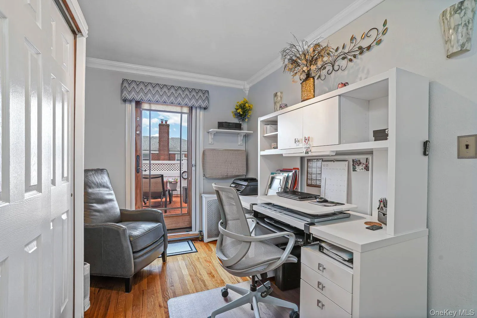 61-36 77th Street, New York, NY, 2 Bedrooms Bedrooms, 5 Rooms Rooms,1 BathroomBathrooms,Residential,For Rent,77th,0,998664 61-36 77th Street, New York, NY, 2 Bedrooms Bedrooms, 5 Rooms Rooms,1 BathroomBathrooms,Residential,For Rent,77th,0,998664