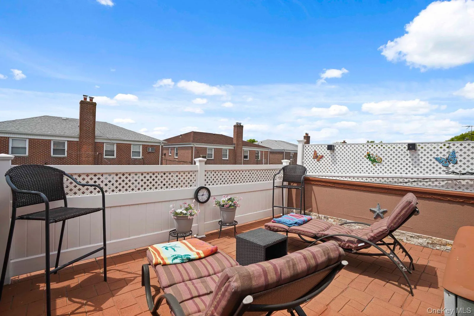 61-36 77th Street, New York, NY, 2 Bedrooms Bedrooms, 5 Rooms Rooms,1 BathroomBathrooms,Residential,For Rent,77th,0,998664 61-36 77th Street, New York, NY, 2 Bedrooms Bedrooms, 5 Rooms Rooms,1 BathroomBathrooms,Residential,For Rent,77th,0,998664