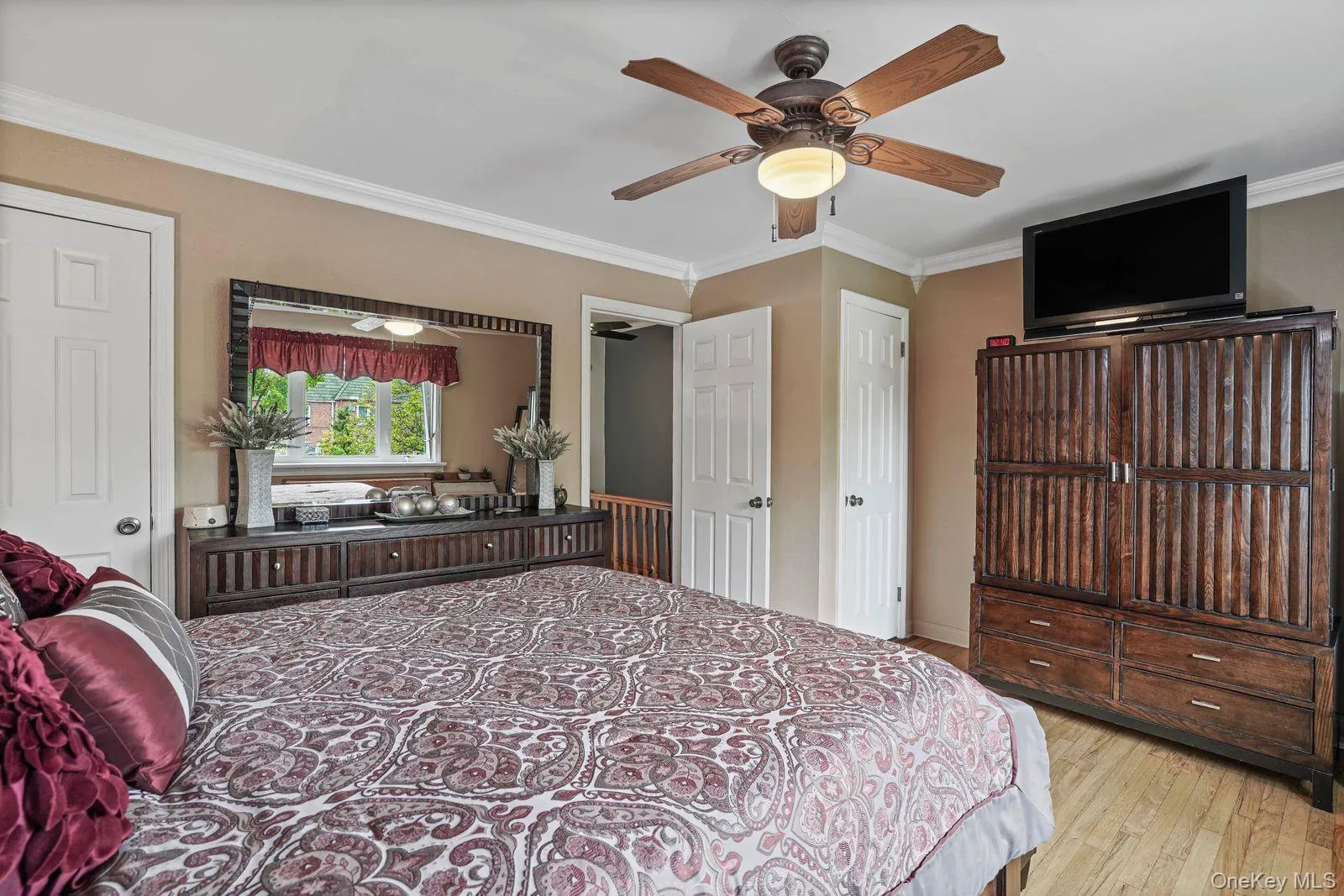 61-36 77th Street, New York, NY, 2 Bedrooms Bedrooms, 5 Rooms Rooms,1 BathroomBathrooms,Residential,For Rent,77th,0,998664 61-36 77th Street, New York, NY, 2 Bedrooms Bedrooms, 5 Rooms Rooms,1 BathroomBathrooms,Residential,For Rent,77th,0,998664