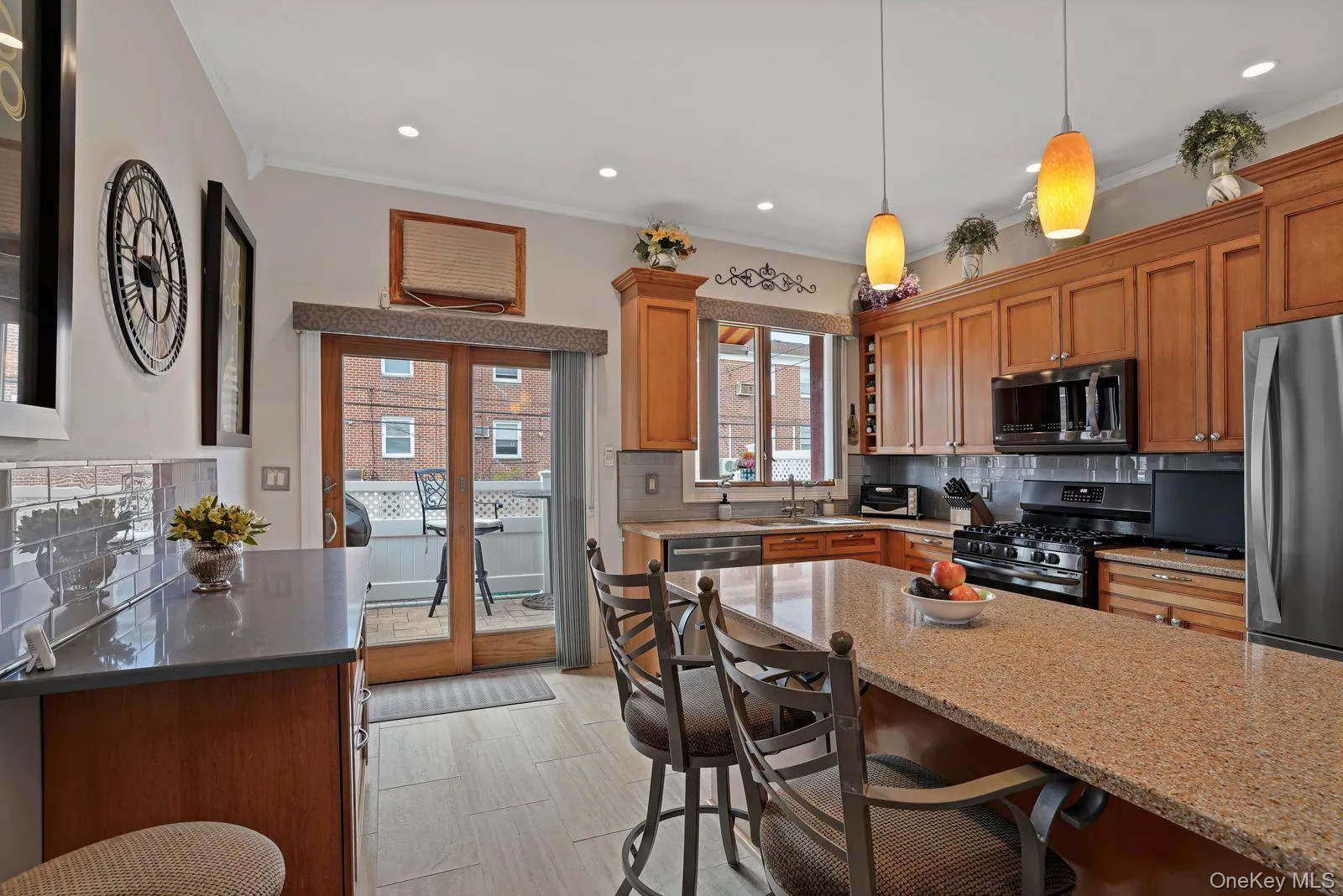 61-36 77th Street, New York, NY, 2 Bedrooms Bedrooms, 5 Rooms Rooms,1 BathroomBathrooms,Residential,For Rent,77th,0,998664 61-36 77th Street, New York, NY, 2 Bedrooms Bedrooms, 5 Rooms Rooms,1 BathroomBathrooms,Residential,For Rent,77th,0,998664