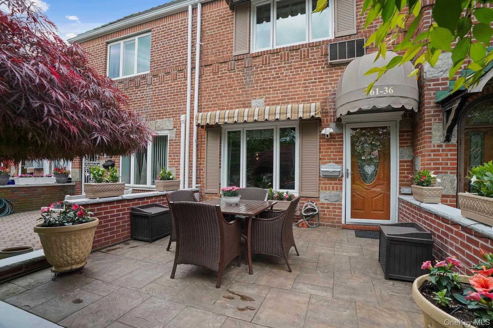 61-36 77th Street, New York, NY, 2 Bedrooms Bedrooms, 5 Rooms Rooms,1 BathroomBathrooms,Residential,For Rent,77th,0,998664 61-36 77th Street, New York, NY, 2 Bedrooms Bedrooms, 5 Rooms Rooms,1 BathroomBathrooms,Residential,For Rent,77th,0,998664