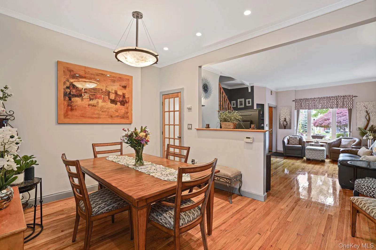 61-36 77th Street, New York, NY, 2 Bedrooms Bedrooms, 5 Rooms Rooms,1 BathroomBathrooms,Residential,For Rent,77th,0,998664 61-36 77th Street, New York, NY, 2 Bedrooms Bedrooms, 5 Rooms Rooms,1 BathroomBathrooms,Residential,For Rent,77th,0,998664
