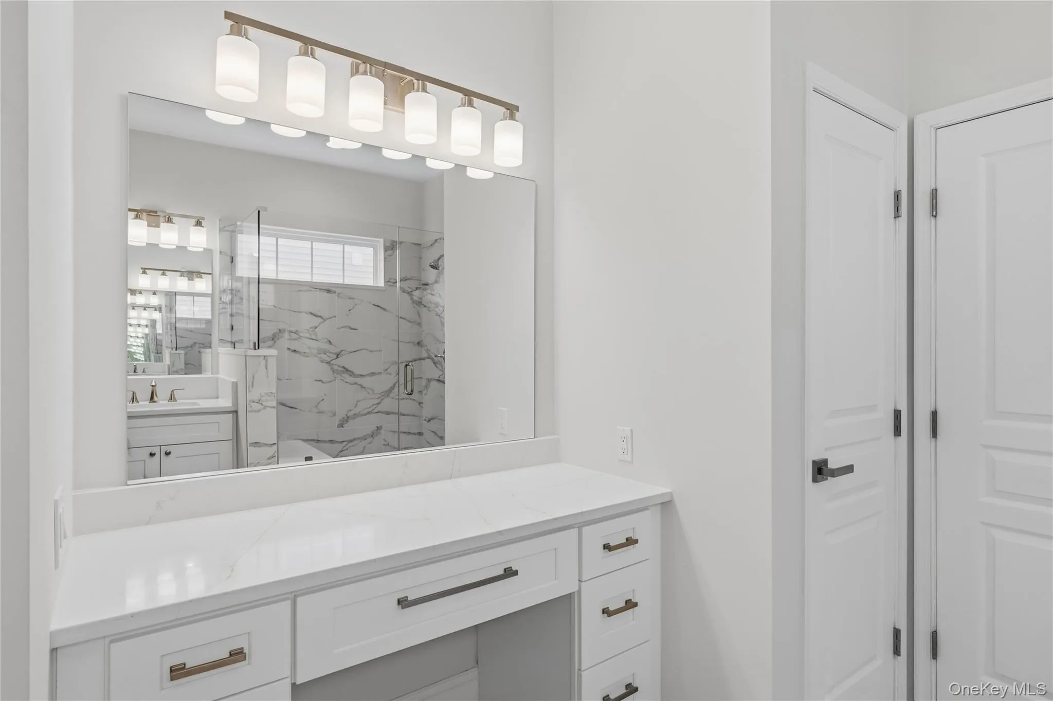 68 Louden Loop, Brookhaven, NY, 2 Bedrooms Bedrooms, 8 Rooms Rooms,2 BathroomsBathrooms,Residential,For Rent,Louden,0,998666 68 Louden Loop, Brookhaven, NY, 2 Bedrooms Bedrooms, 8 Rooms Rooms,2 BathroomsBathrooms,Residential,For Rent,Louden,0,998666