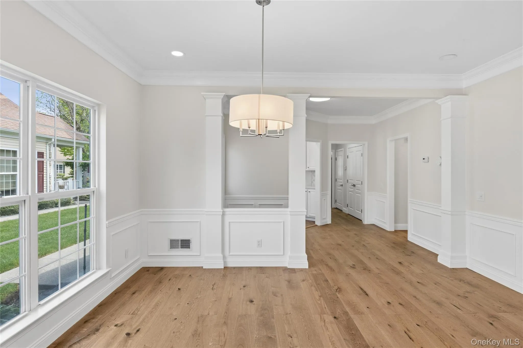 68 Louden Loop, Brookhaven, NY, 2 Bedrooms Bedrooms, 8 Rooms Rooms,2 BathroomsBathrooms,Residential,For Rent,Louden,0,998666 68 Louden Loop, Brookhaven, NY, 2 Bedrooms Bedrooms, 8 Rooms Rooms,2 BathroomsBathrooms,Residential,For Rent,Louden,0,998666