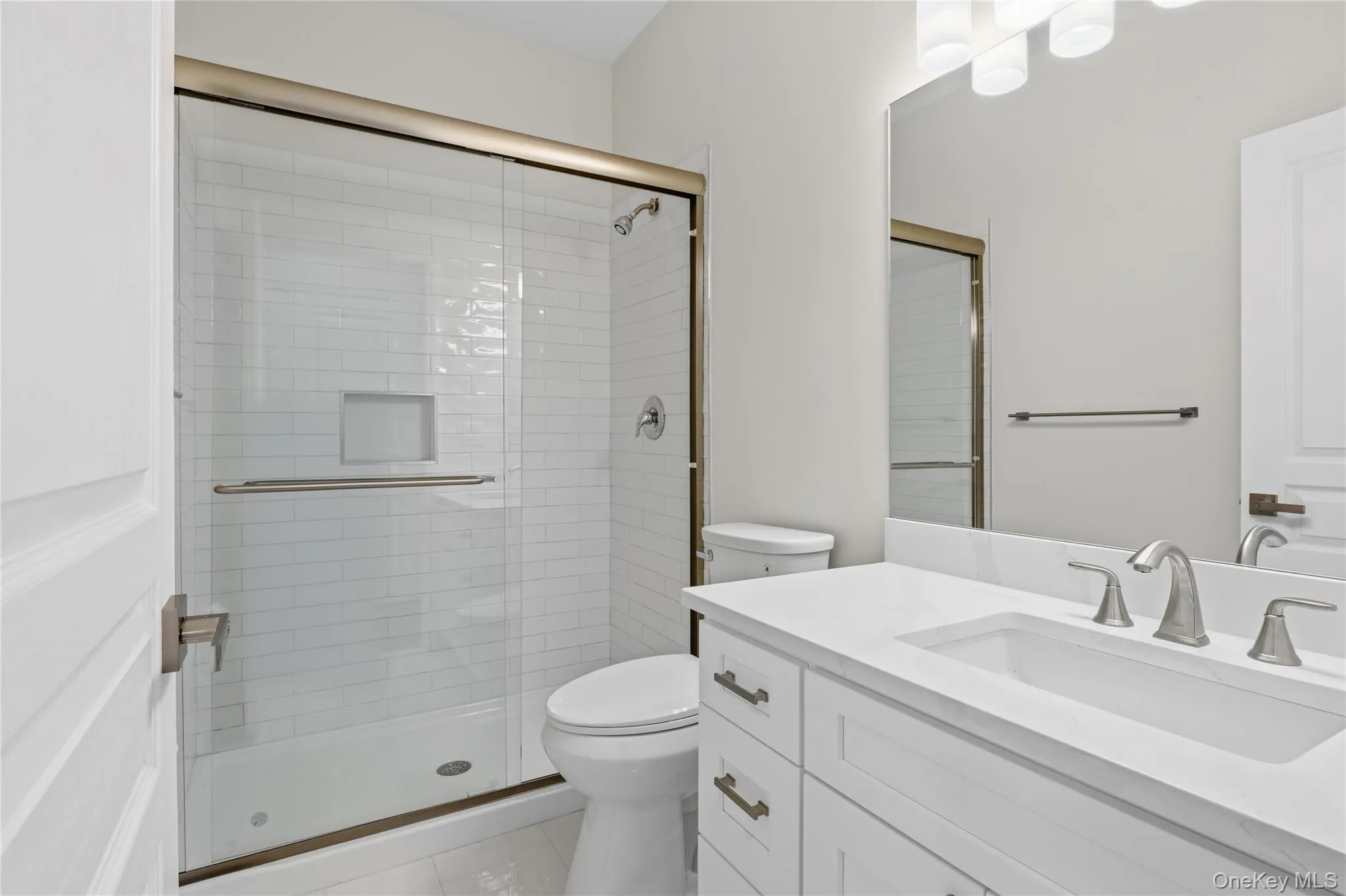 68 Louden Loop, Brookhaven, NY, 2 Bedrooms Bedrooms, 8 Rooms Rooms,2 BathroomsBathrooms,Residential,For Rent,Louden,0,998666 68 Louden Loop, Brookhaven, NY, 2 Bedrooms Bedrooms, 8 Rooms Rooms,2 BathroomsBathrooms,Residential,For Rent,Louden,0,998666