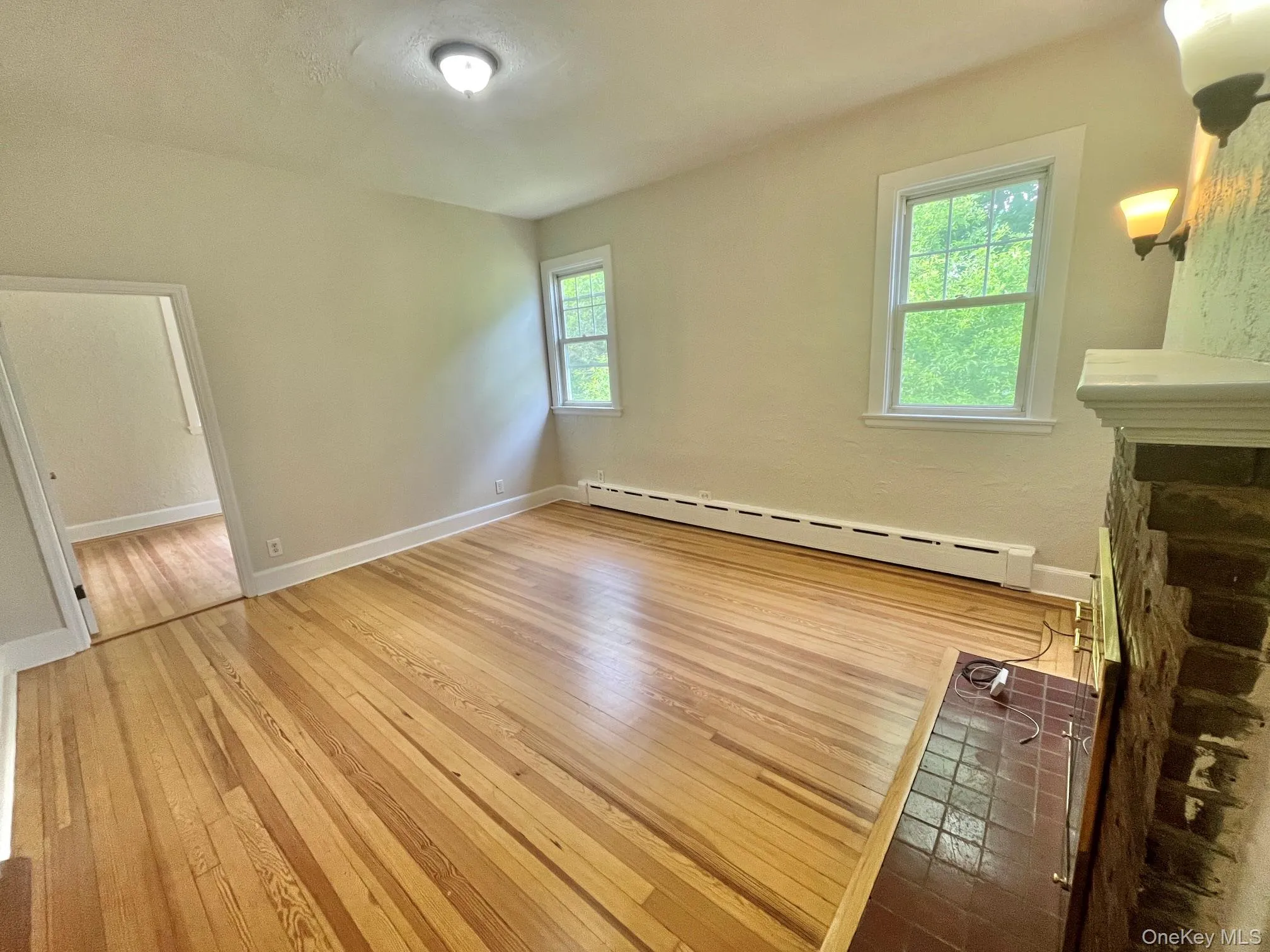 5 Lester Place, Mamaroneck, NY, 2 Bedrooms Bedrooms, 4 Rooms Rooms,1 BathroomBathrooms,Residential Lease,For Rent,Lester,0,998670 5 Lester Place, Mamaroneck, NY, 2 Bedrooms Bedrooms, 4 Rooms Rooms,1 BathroomBathrooms,Residential Lease,For Rent,Lester,0,998670