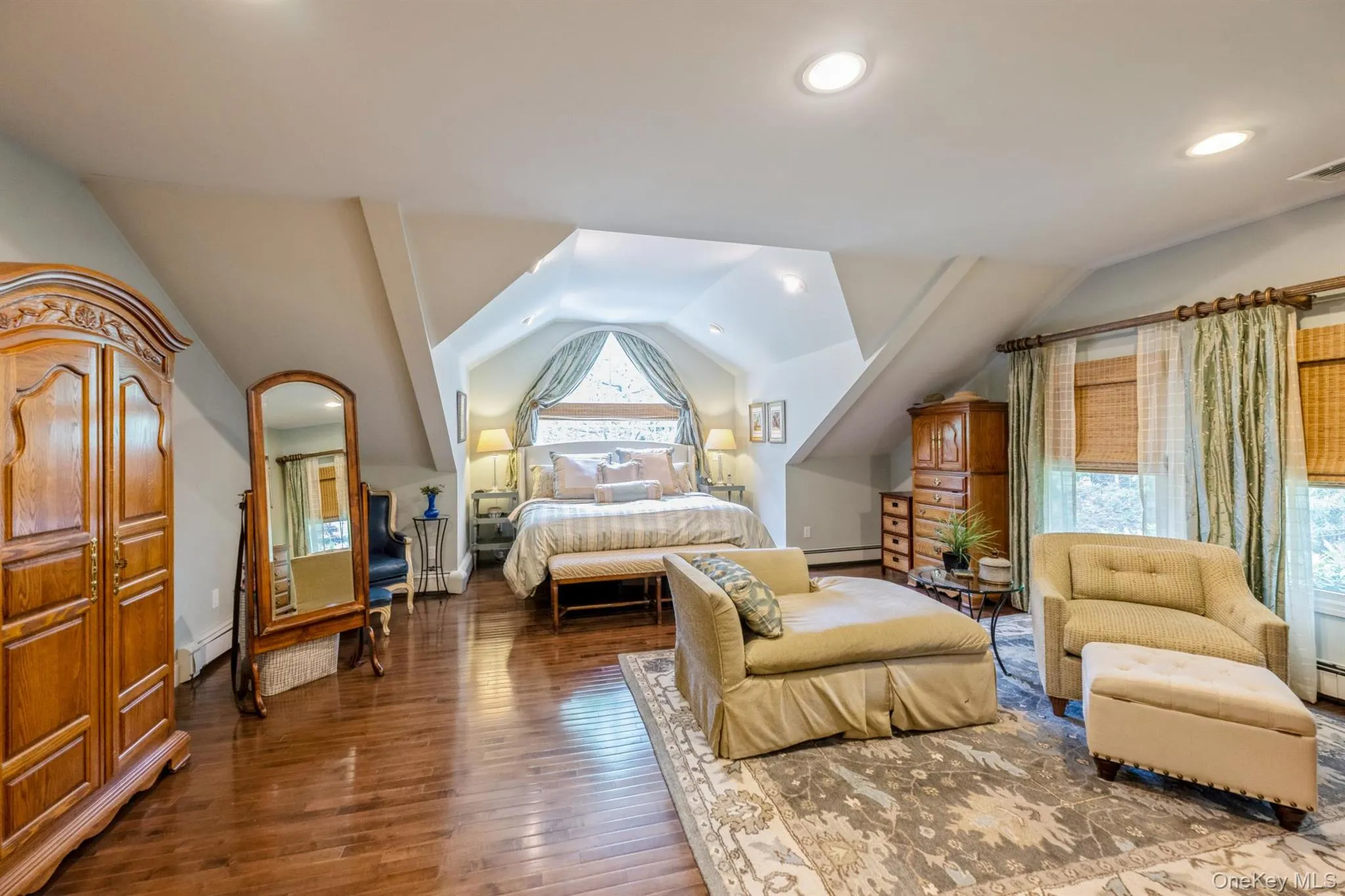 51 Chelsea Drive, Brookhaven, NY, 4 Bedrooms Bedrooms, 10 Rooms Rooms,2 BathroomsBathrooms,Residential,For Rent,Chelsea,0,998677 51 Chelsea Drive, Brookhaven, NY, 4 Bedrooms Bedrooms, 10 Rooms Rooms,2 BathroomsBathrooms,Residential,For Rent,Chelsea,0,998677