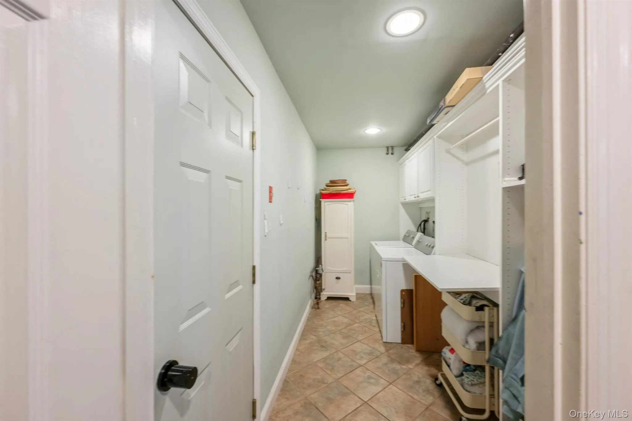 51 Chelsea Drive, Brookhaven, NY, 4 Bedrooms Bedrooms, 10 Rooms Rooms,2 BathroomsBathrooms,Residential,For Rent,Chelsea,0,998677 51 Chelsea Drive, Brookhaven, NY, 4 Bedrooms Bedrooms, 10 Rooms Rooms,2 BathroomsBathrooms,Residential,For Rent,Chelsea,0,998677