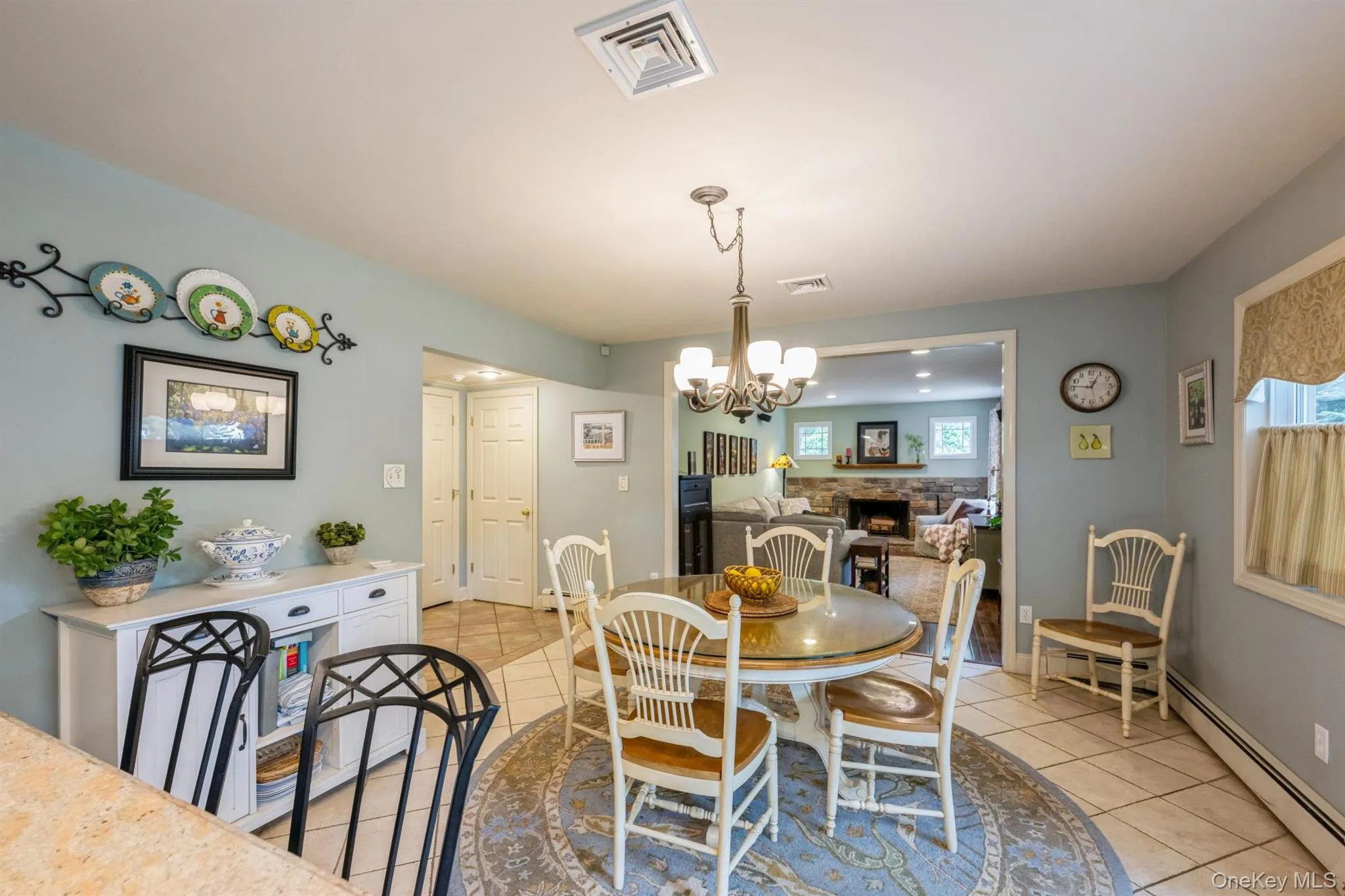 51 Chelsea Drive, Brookhaven, NY, 4 Bedrooms Bedrooms, 10 Rooms Rooms,2 BathroomsBathrooms,Residential,For Rent,Chelsea,0,998677 51 Chelsea Drive, Brookhaven, NY, 4 Bedrooms Bedrooms, 10 Rooms Rooms,2 BathroomsBathrooms,Residential,For Rent,Chelsea,0,998677