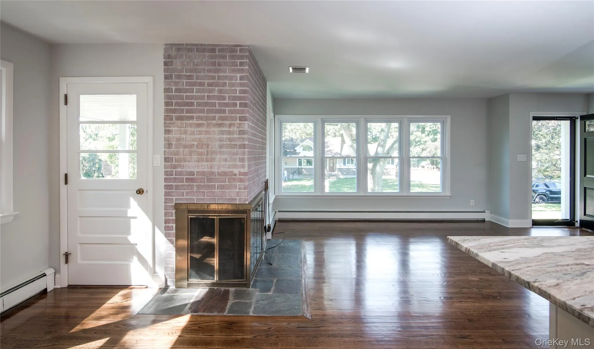16 Elmwood Drive, Clarkstown, NY, 3 Bedrooms Bedrooms, 6 Rooms Rooms,2 BathroomsBathrooms,Residential Lease,For Rent,Elmwood,0,998683 16 Elmwood Drive, Clarkstown, NY, 3 Bedrooms Bedrooms, 6 Rooms Rooms,2 BathroomsBathrooms,Residential Lease,For Rent,Elmwood,0,998683