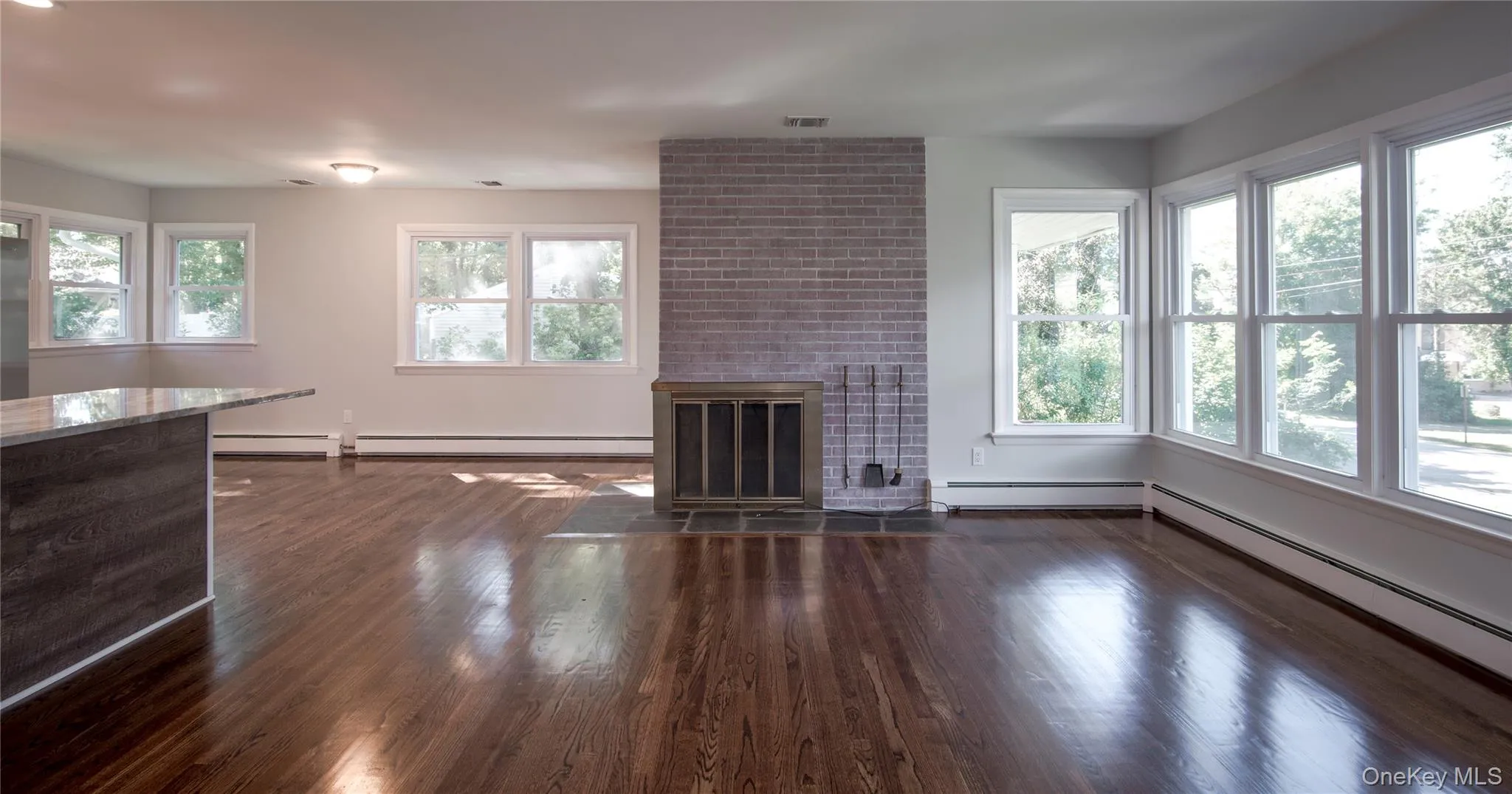 16 Elmwood Drive, Clarkstown, NY, 3 Bedrooms Bedrooms, 6 Rooms Rooms,2 BathroomsBathrooms,Residential Lease,For Rent,Elmwood,0,998683 16 Elmwood Drive, Clarkstown, NY, 3 Bedrooms Bedrooms, 6 Rooms Rooms,2 BathroomsBathrooms,Residential Lease,For Rent,Elmwood,0,998683