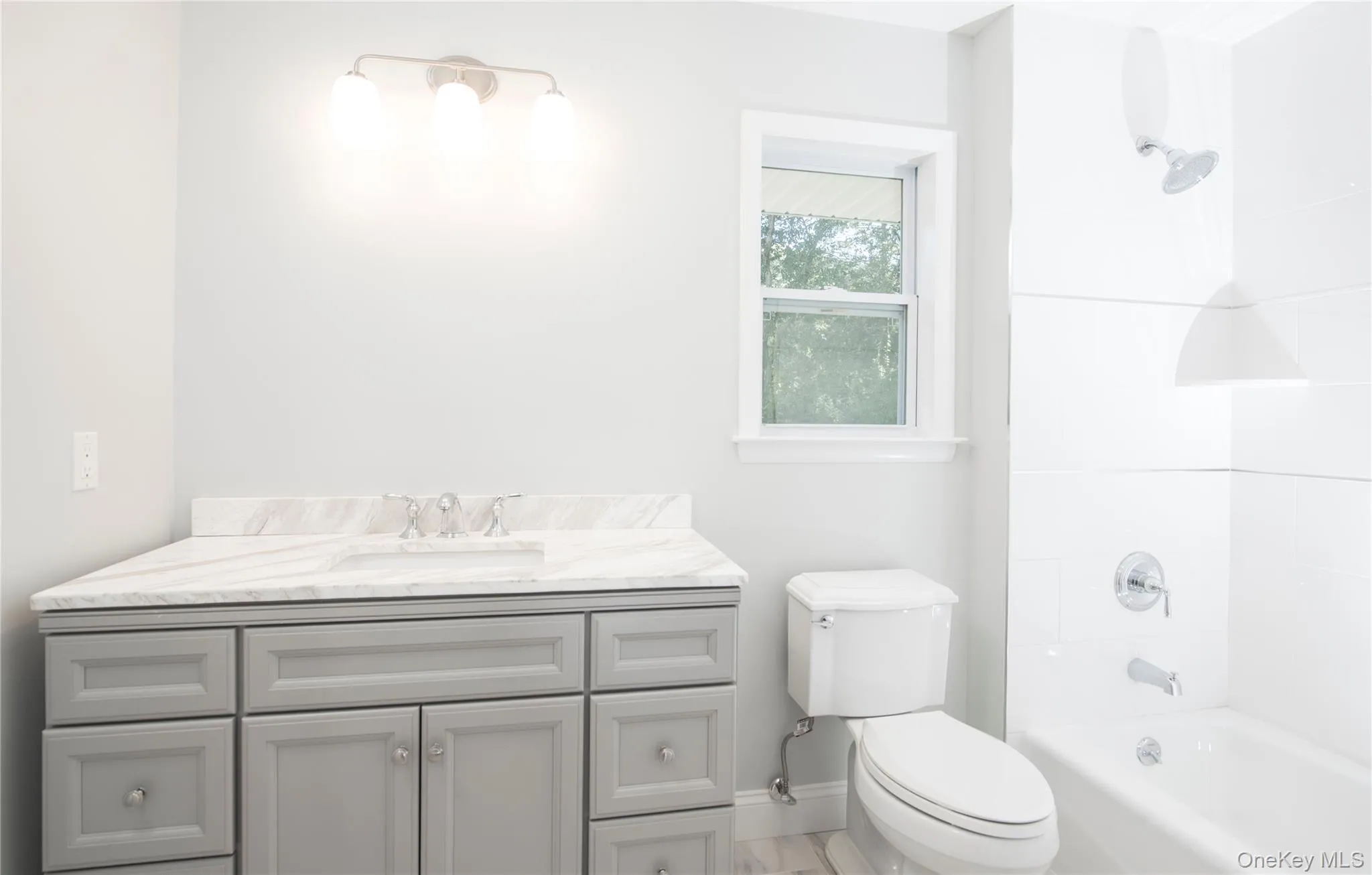 16 Elmwood Drive, Clarkstown, NY, 3 Bedrooms Bedrooms, 6 Rooms Rooms,2 BathroomsBathrooms,Residential Lease,For Rent,Elmwood,0,998683 16 Elmwood Drive, Clarkstown, NY, 3 Bedrooms Bedrooms, 6 Rooms Rooms,2 BathroomsBathrooms,Residential Lease,For Rent,Elmwood,0,998683