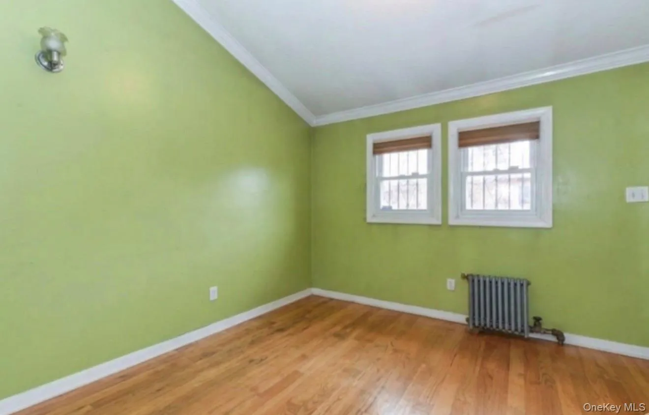 8259 172nd Street, New York, NY, 4 Bedrooms Bedrooms, 12 Rooms Rooms,3 BathroomsBathrooms,Residential,For Rent,172nd,0,998689 8259 172nd Street, New York, NY, 4 Bedrooms Bedrooms, 12 Rooms Rooms,3 BathroomsBathrooms,Residential,For Rent,172nd,0,998689