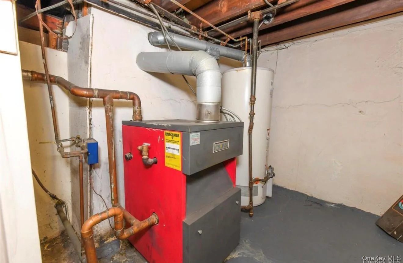 8259 172nd Street, New York, NY, 4 Bedrooms Bedrooms, 12 Rooms Rooms,3 BathroomsBathrooms,Residential,For Rent,172nd,0,998689 8259 172nd Street, New York, NY, 4 Bedrooms Bedrooms, 12 Rooms Rooms,3 BathroomsBathrooms,Residential,For Rent,172nd,0,998689