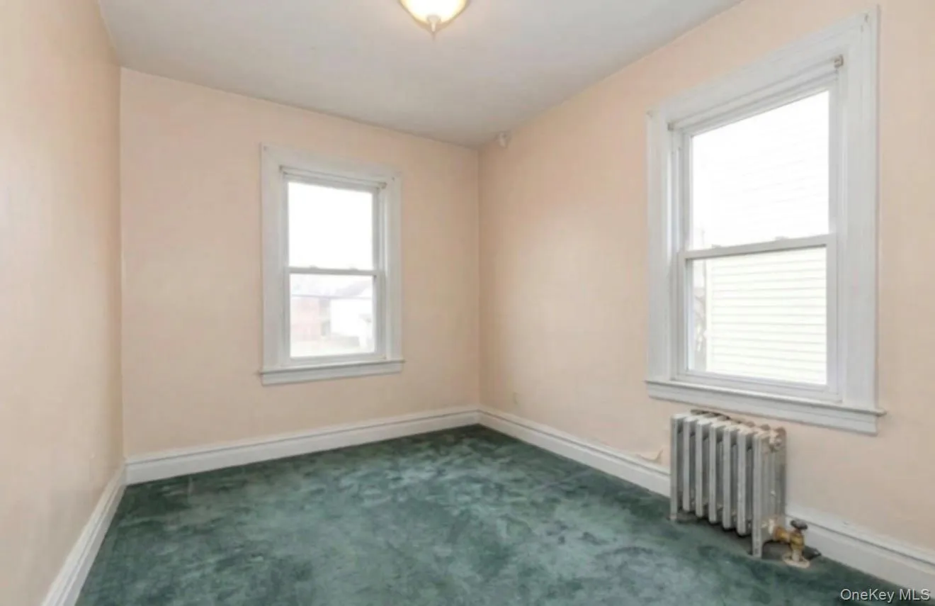 8259 172nd Street, New York, NY, 4 Bedrooms Bedrooms, 12 Rooms Rooms,3 BathroomsBathrooms,Residential,For Rent,172nd,0,998689 8259 172nd Street, New York, NY, 4 Bedrooms Bedrooms, 12 Rooms Rooms,3 BathroomsBathrooms,Residential,For Rent,172nd,0,998689