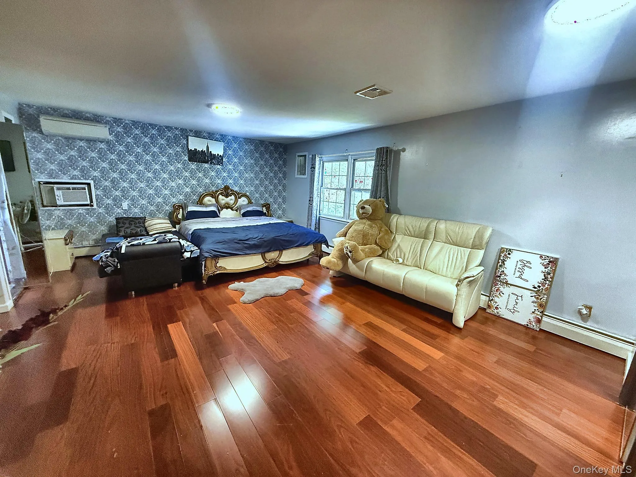 25 Lisa Drive, Huntington, NY, 5 Bedrooms Bedrooms, 13 Rooms Rooms,5 BathroomsBathrooms,Residential Sale,For Rent,Lisa,0,998692 25 Lisa Drive, Huntington, NY, 5 Bedrooms Bedrooms, 13 Rooms Rooms,5 BathroomsBathrooms,Residential Sale,For Rent,Lisa,0,998692