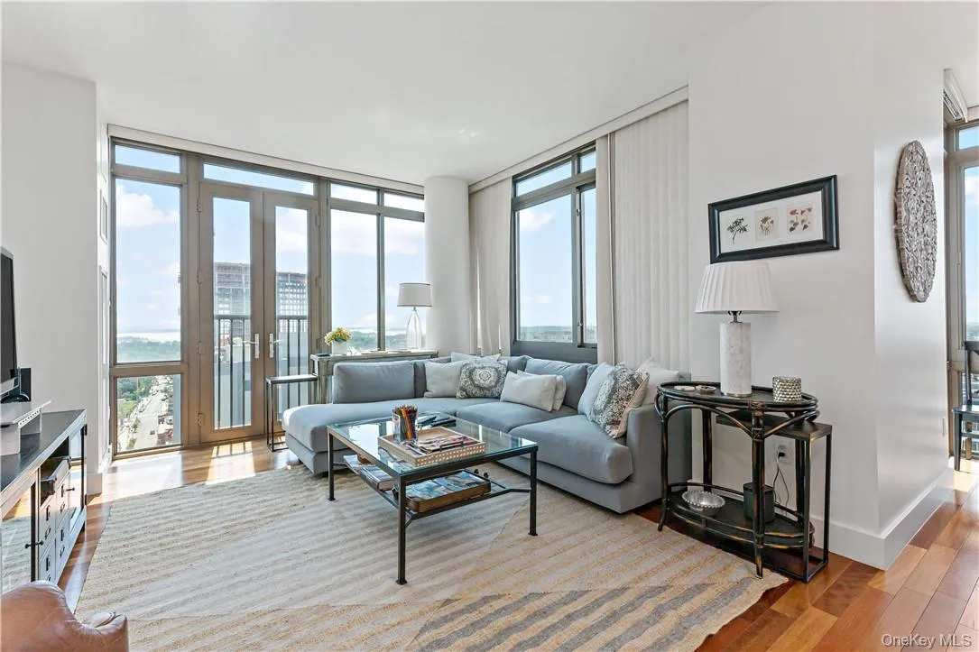 175 Huguenot Street, New Rochelle, NY, 2 Bedrooms Bedrooms, 4 Rooms Rooms,2 BathroomsBathrooms,Residential,For Rent,Huguenot,0,998693 175 Huguenot Street, New Rochelle, NY, 2 Bedrooms Bedrooms, 4 Rooms Rooms,2 BathroomsBathrooms,Residential,For Rent,Huguenot,0,998693