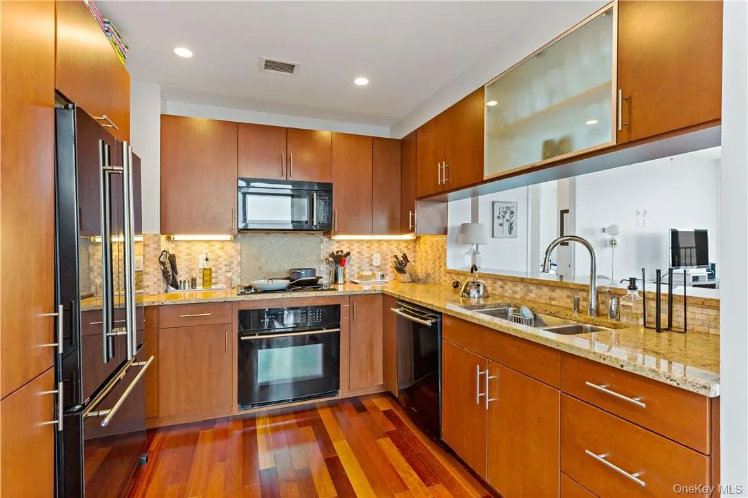 175 Huguenot Street, New Rochelle, NY, 2 Bedrooms Bedrooms, 4 Rooms Rooms,2 BathroomsBathrooms,Residential,For Rent,Huguenot,0,998693 175 Huguenot Street, New Rochelle, NY, 2 Bedrooms Bedrooms, 4 Rooms Rooms,2 BathroomsBathrooms,Residential,For Rent,Huguenot,0,998693