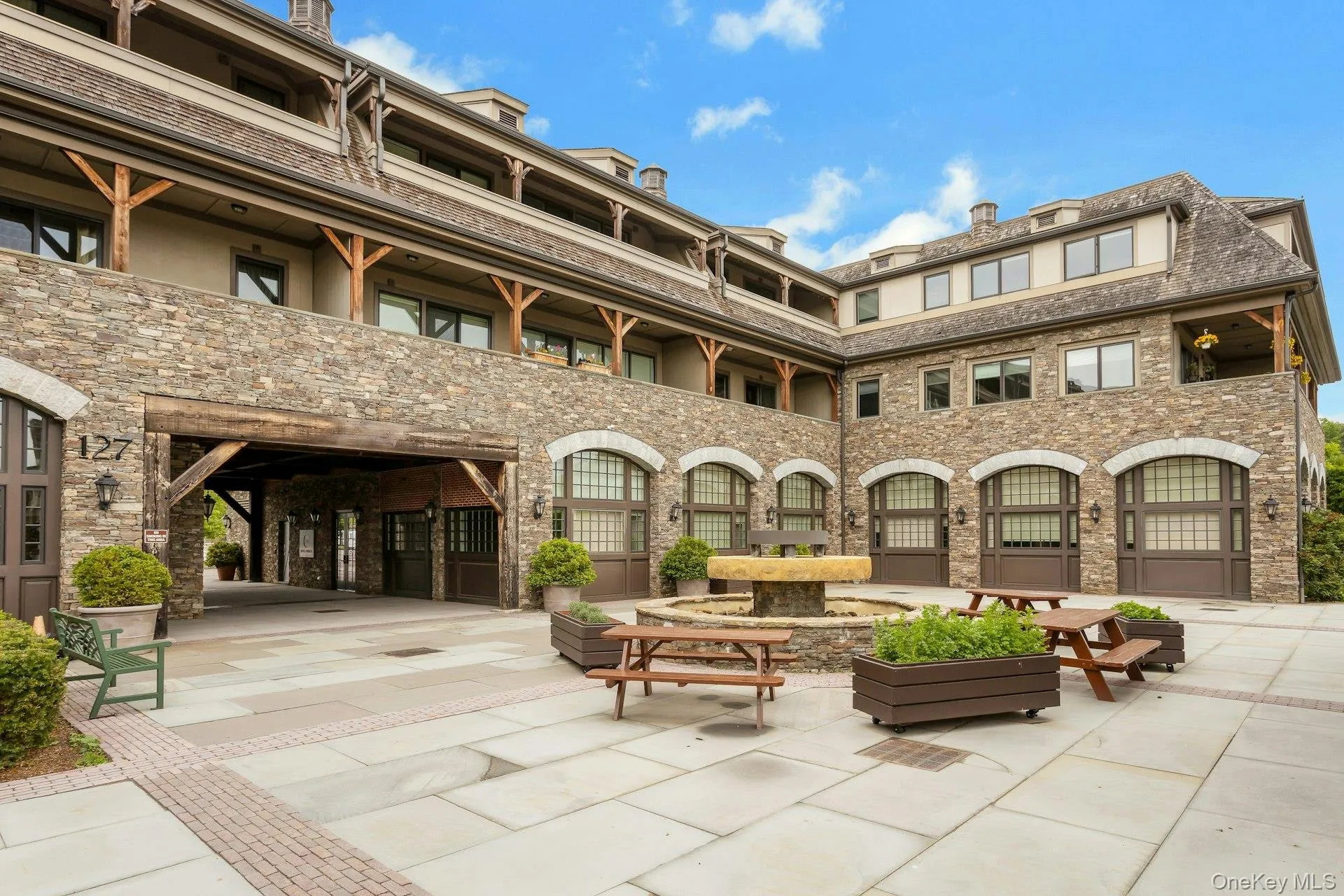 127 Main Street, Greenburgh, NY, 1 Bedroom Bedrooms, 4 Rooms Rooms,1 BathroomBathrooms,Residential Sale,For Rent,Main,0,998697 127 Main Street, Greenburgh, NY, 1 Bedroom Bedrooms, 4 Rooms Rooms,1 BathroomBathrooms,Residential Sale,For Rent,Main,0,998697