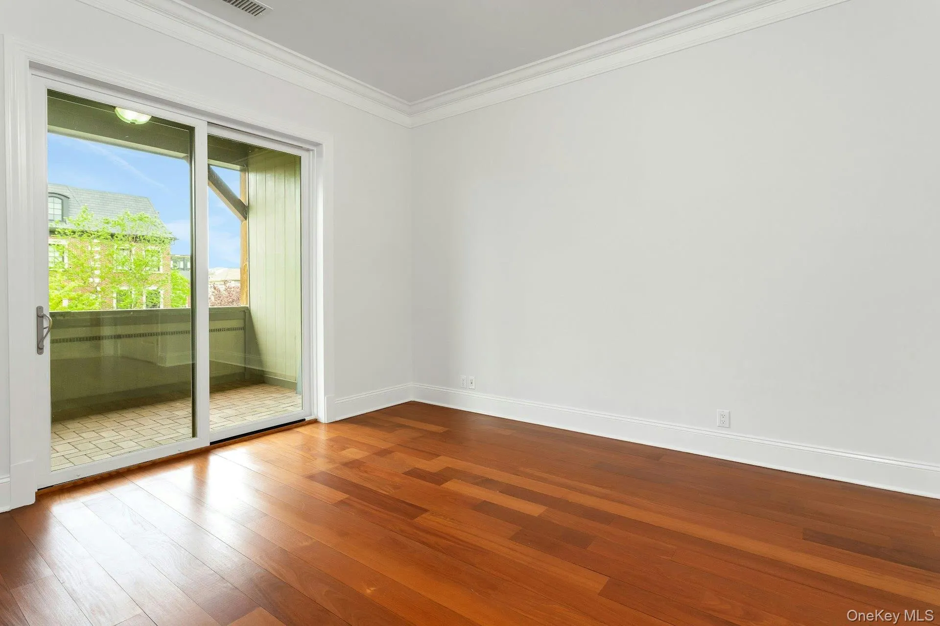 127 Main Street, Greenburgh, NY, 1 Bedroom Bedrooms, 4 Rooms Rooms,1 BathroomBathrooms,Residential Sale,For Rent,Main,0,998697 127 Main Street, Greenburgh, NY, 1 Bedroom Bedrooms, 4 Rooms Rooms,1 BathroomBathrooms,Residential Sale,For Rent,Main,0,998697