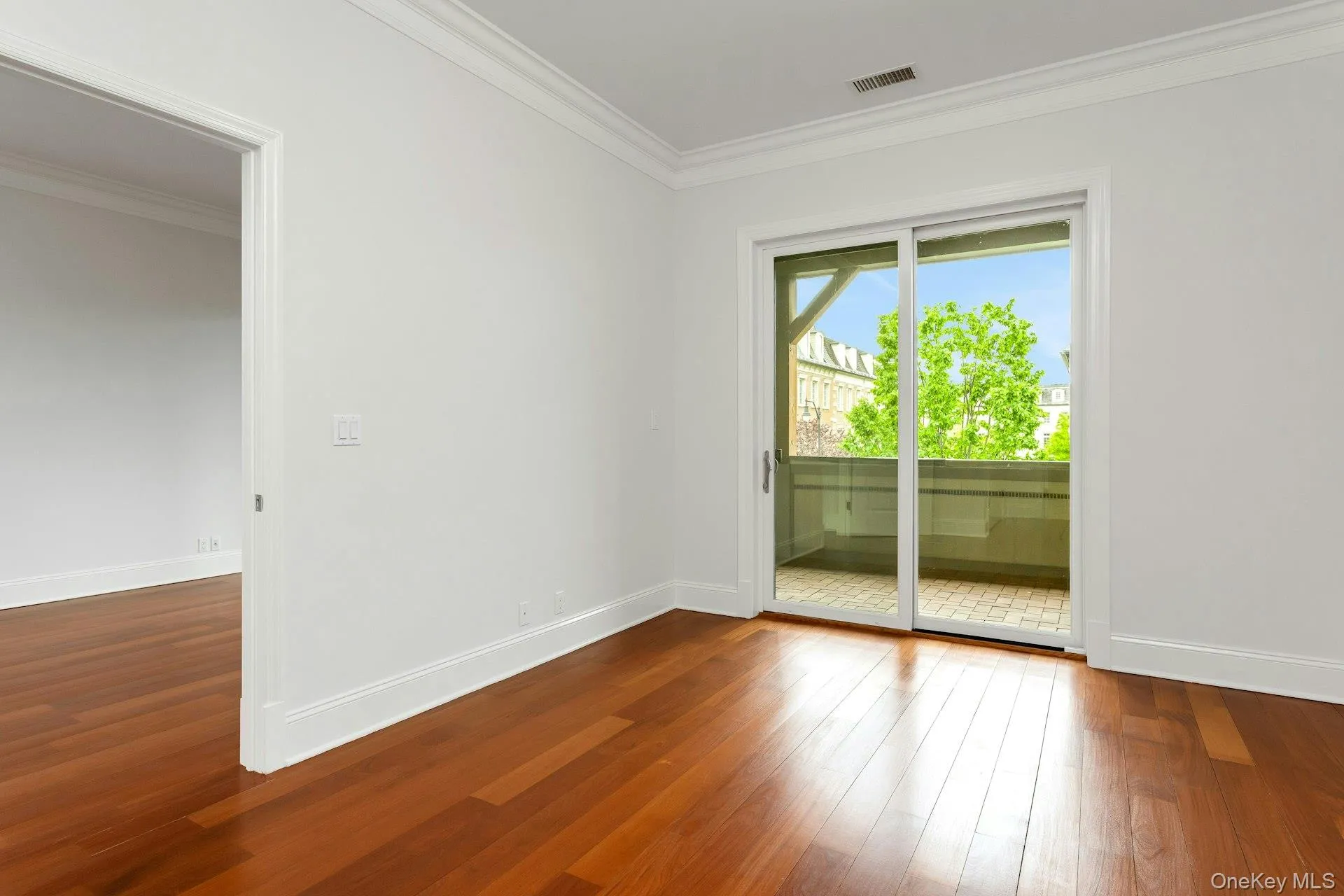 127 Main Street, Greenburgh, NY, 1 Bedroom Bedrooms, 4 Rooms Rooms,1 BathroomBathrooms,Residential Sale,For Rent,Main,0,998697 127 Main Street, Greenburgh, NY, 1 Bedroom Bedrooms, 4 Rooms Rooms,1 BathroomBathrooms,Residential Sale,For Rent,Main,0,998697