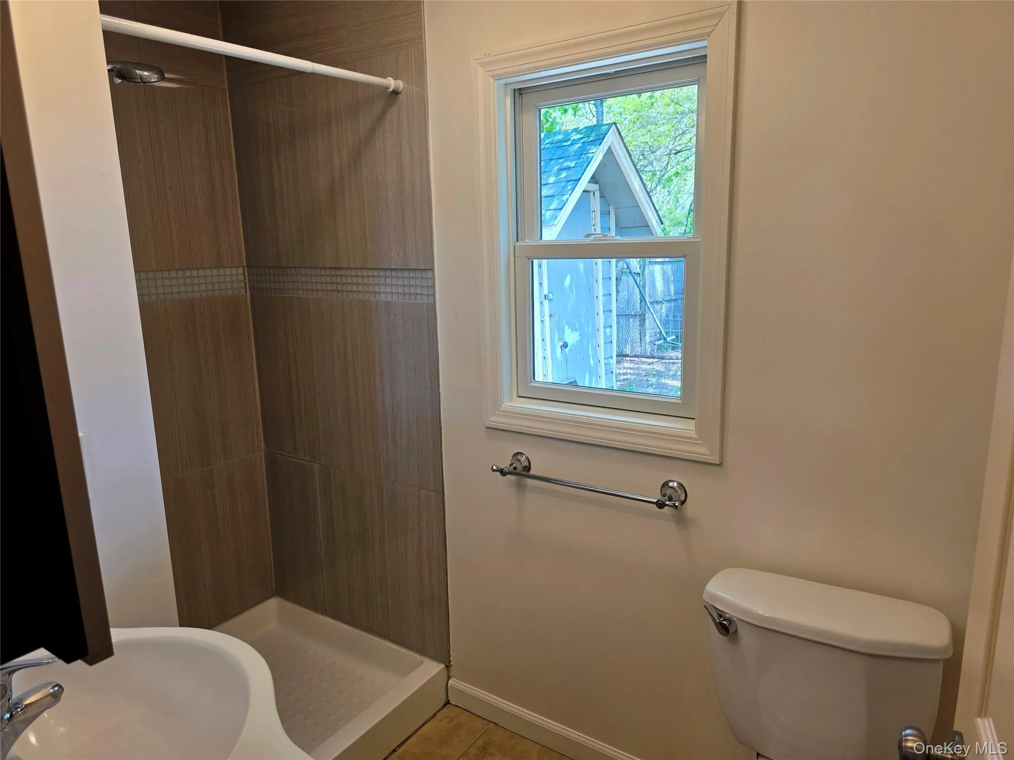 9 Laurelton Avenue, Brookhaven, NY, 2 Bedrooms Bedrooms, 5 Rooms Rooms,2 BathroomsBathrooms,Residential,For Rent,Laurelton,0,998717 9 Laurelton Avenue, Brookhaven, NY, 2 Bedrooms Bedrooms, 5 Rooms Rooms,2 BathroomsBathrooms,Residential,For Rent,Laurelton,0,998717