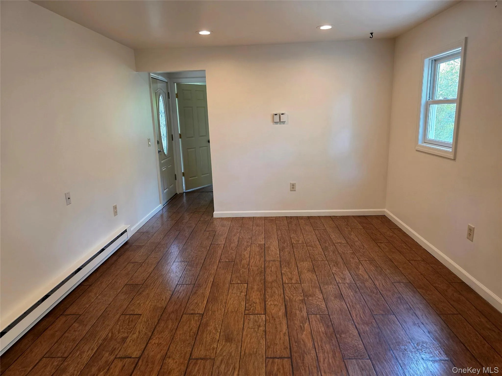 9 Laurelton Avenue, Brookhaven, NY, 2 Bedrooms Bedrooms, 5 Rooms Rooms,2 BathroomsBathrooms,Residential,For Rent,Laurelton,0,998717 9 Laurelton Avenue, Brookhaven, NY, 2 Bedrooms Bedrooms, 5 Rooms Rooms,2 BathroomsBathrooms,Residential,For Rent,Laurelton,0,998717