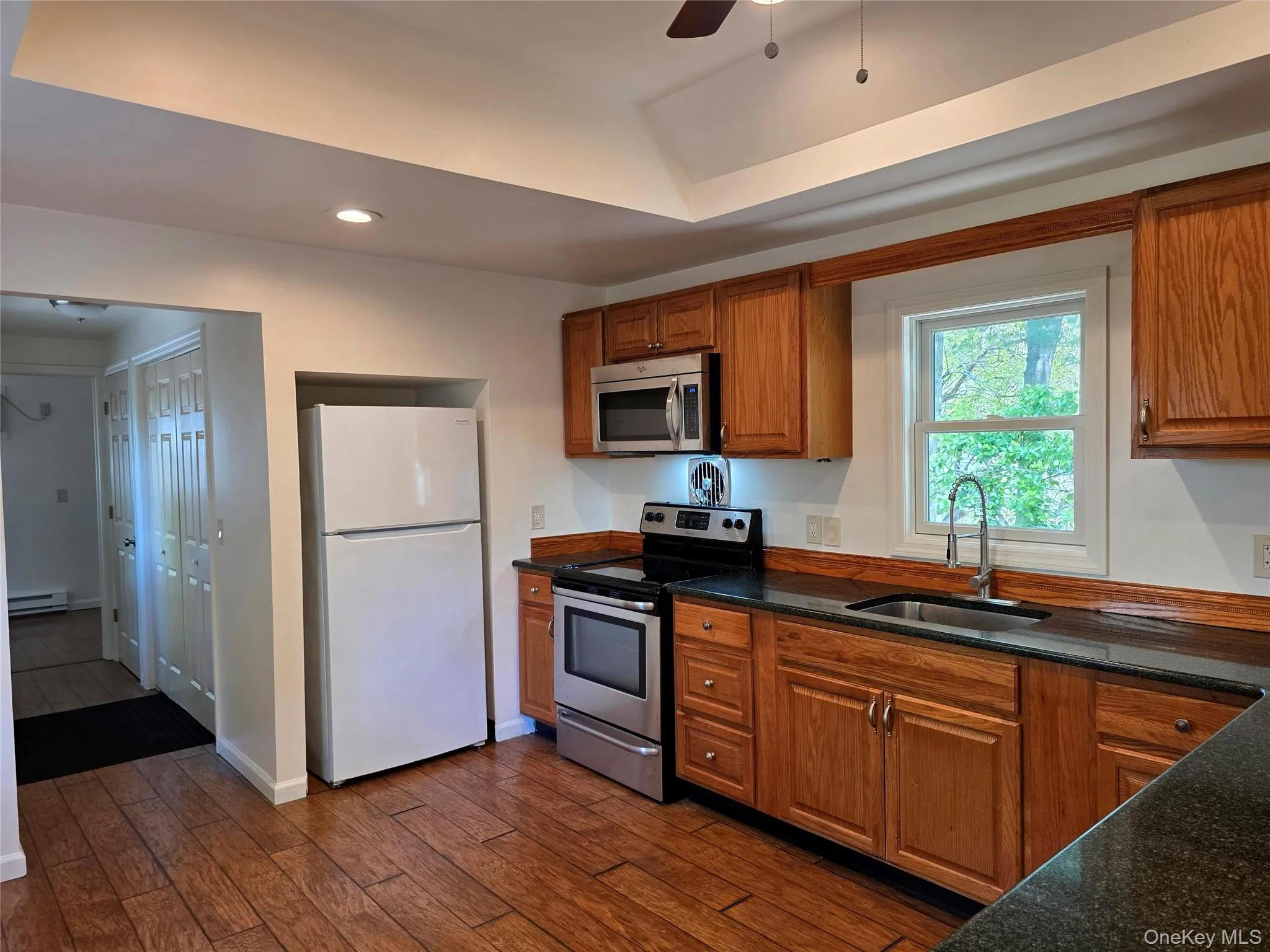 9 Laurelton Avenue, Brookhaven, NY, 2 Bedrooms Bedrooms, 5 Rooms Rooms,2 BathroomsBathrooms,Residential,For Rent,Laurelton,0,998717 9 Laurelton Avenue, Brookhaven, NY, 2 Bedrooms Bedrooms, 5 Rooms Rooms,2 BathroomsBathrooms,Residential,For Rent,Laurelton,0,998717