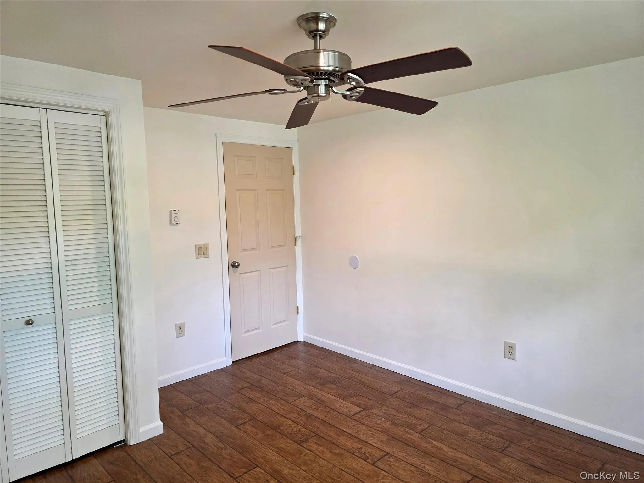 9 Laurelton Avenue, Brookhaven, NY, 2 Bedrooms Bedrooms, 5 Rooms Rooms,2 BathroomsBathrooms,Residential,For Rent,Laurelton,0,998717 9 Laurelton Avenue, Brookhaven, NY, 2 Bedrooms Bedrooms, 5 Rooms Rooms,2 BathroomsBathrooms,Residential,For Rent,Laurelton,0,998717